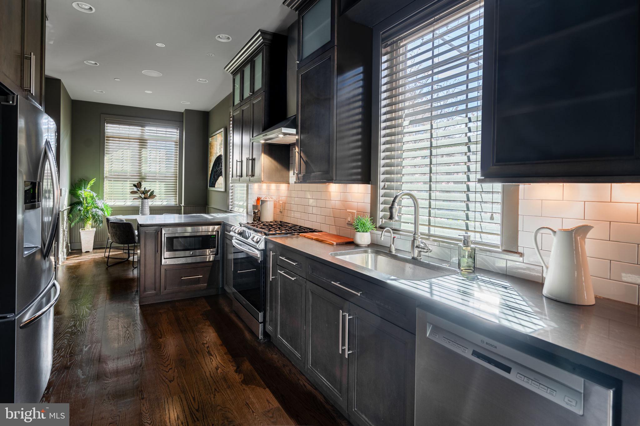 GRADUATE HOSPITAL - Residential