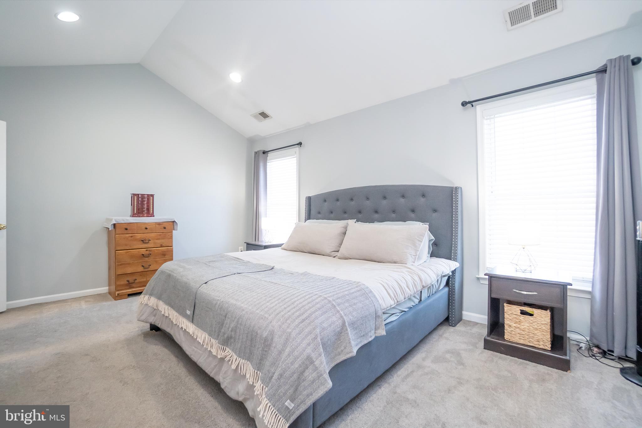 DOMINION VALLEY - Residential