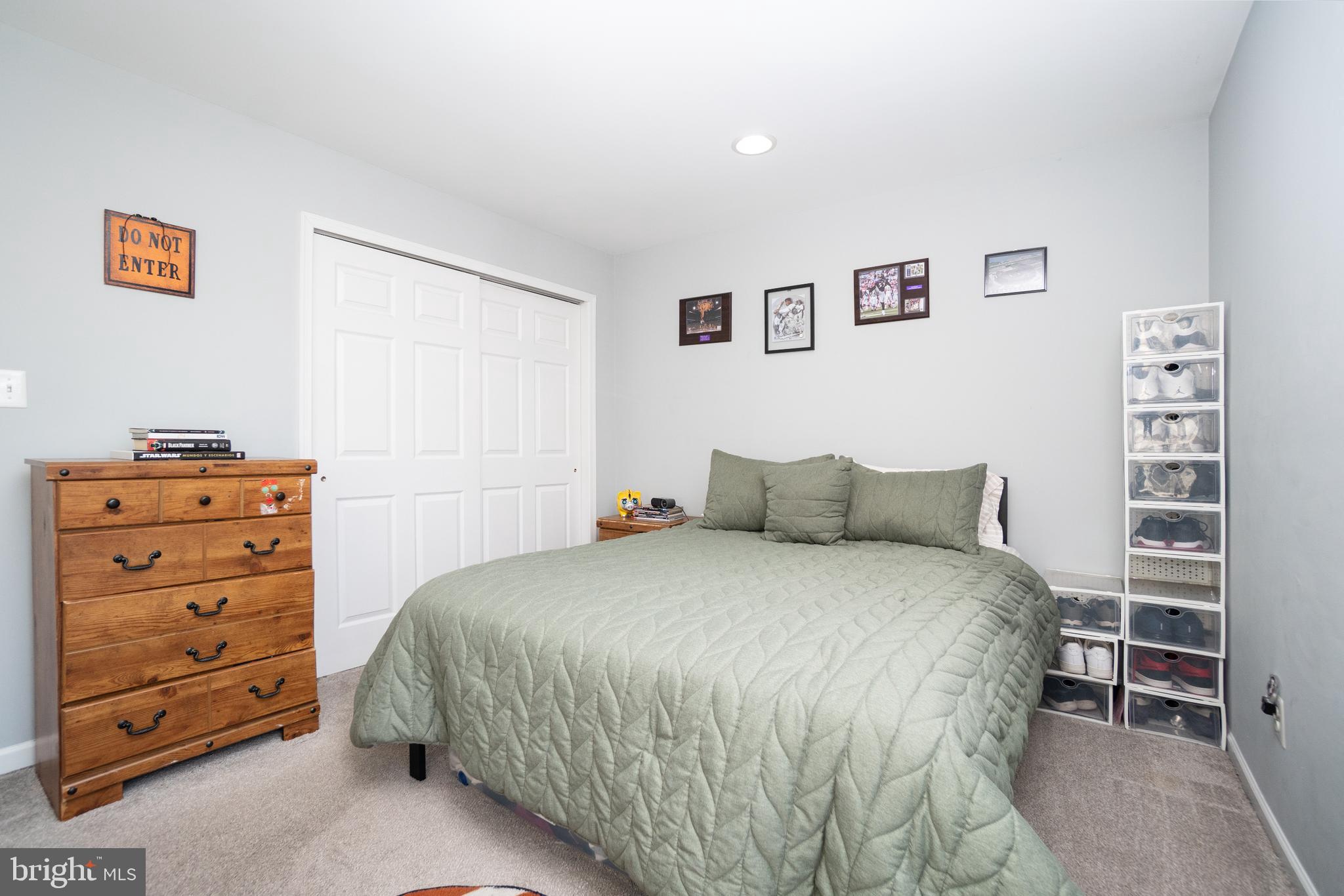 DOMINION VALLEY - Residential