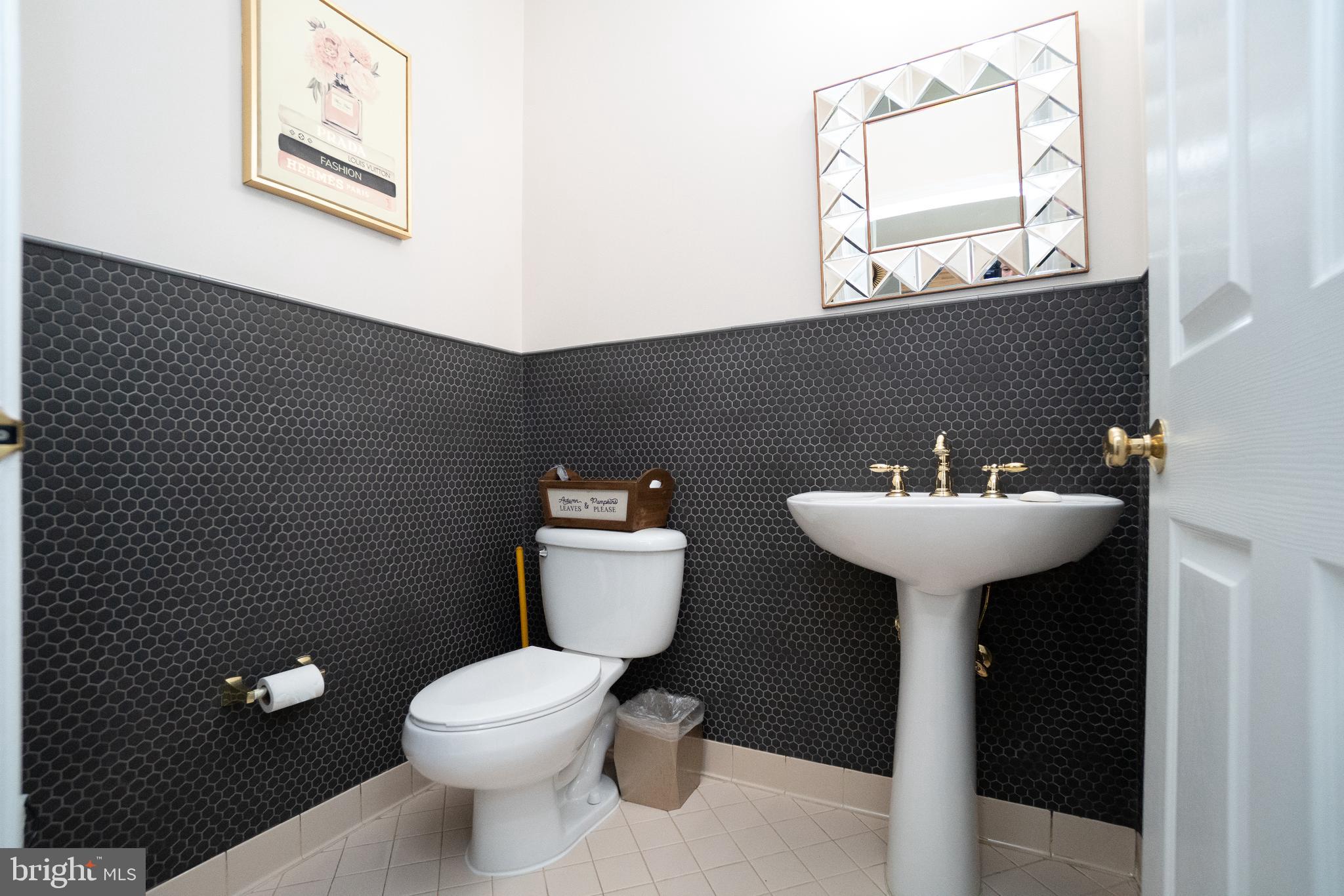 DOMINION VALLEY - Residential