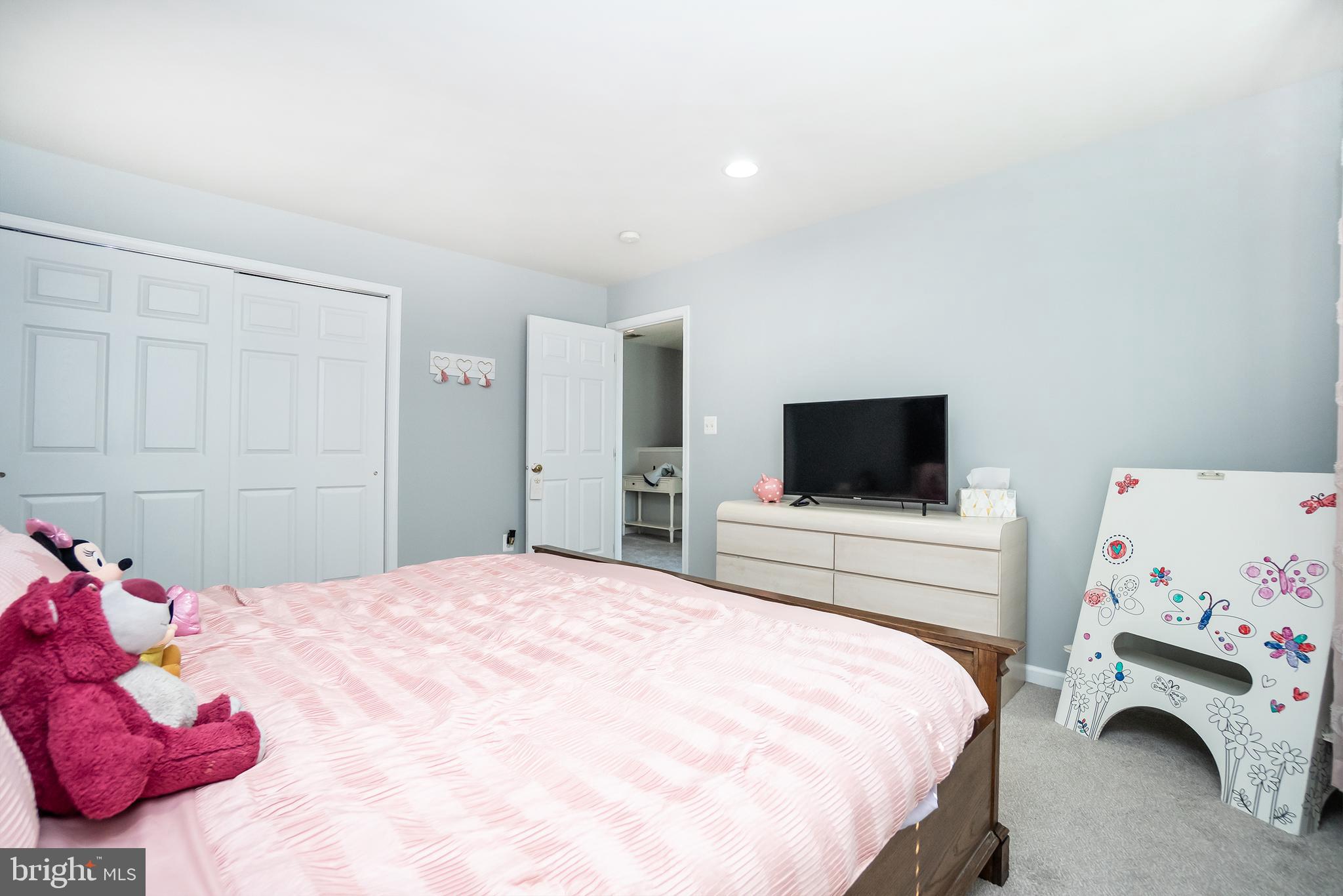 DOMINION VALLEY - Residential