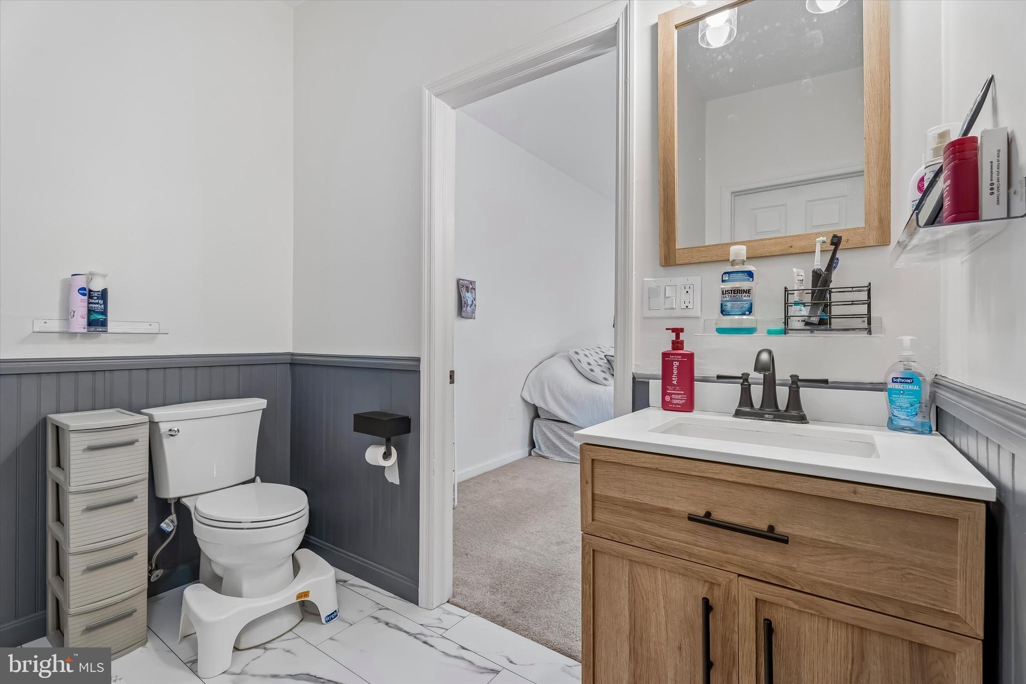 SCHOOL SIDE MANOR - Residential