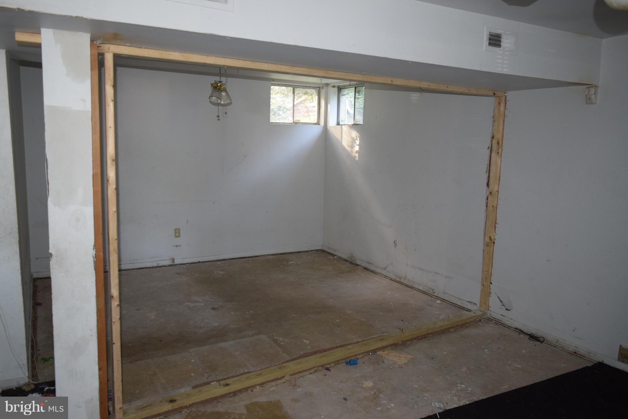 CEDAR HEIGHTS - Residential