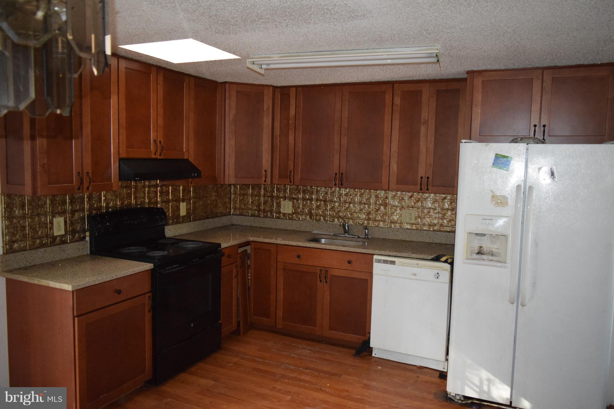 CEDAR HEIGHTS - Residential