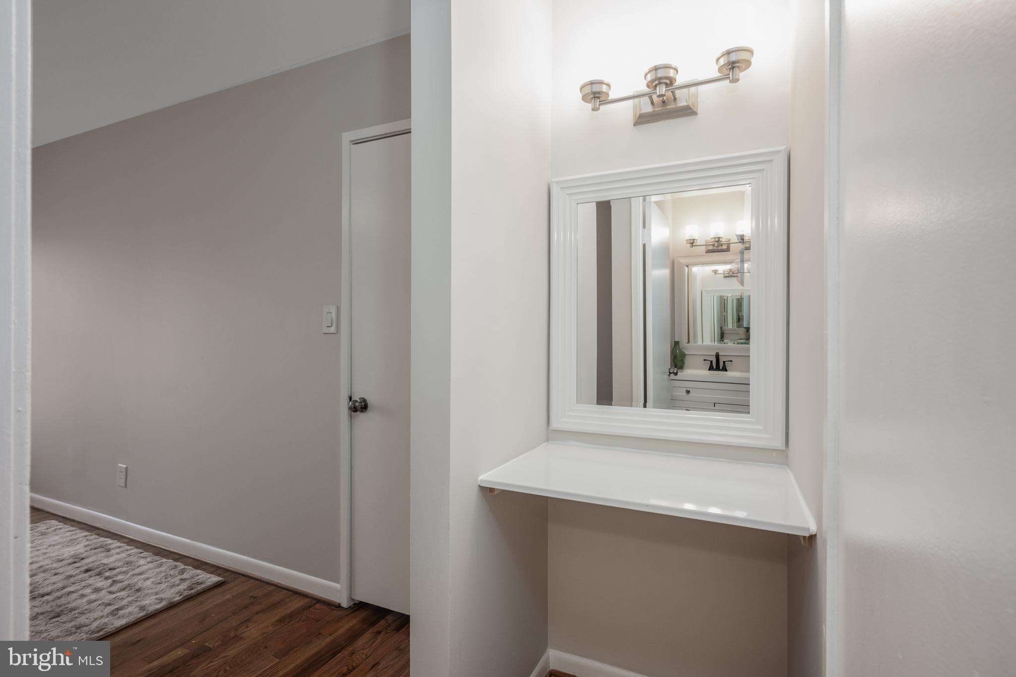 VILLAGE OF OAKLAND MILLS - Residential