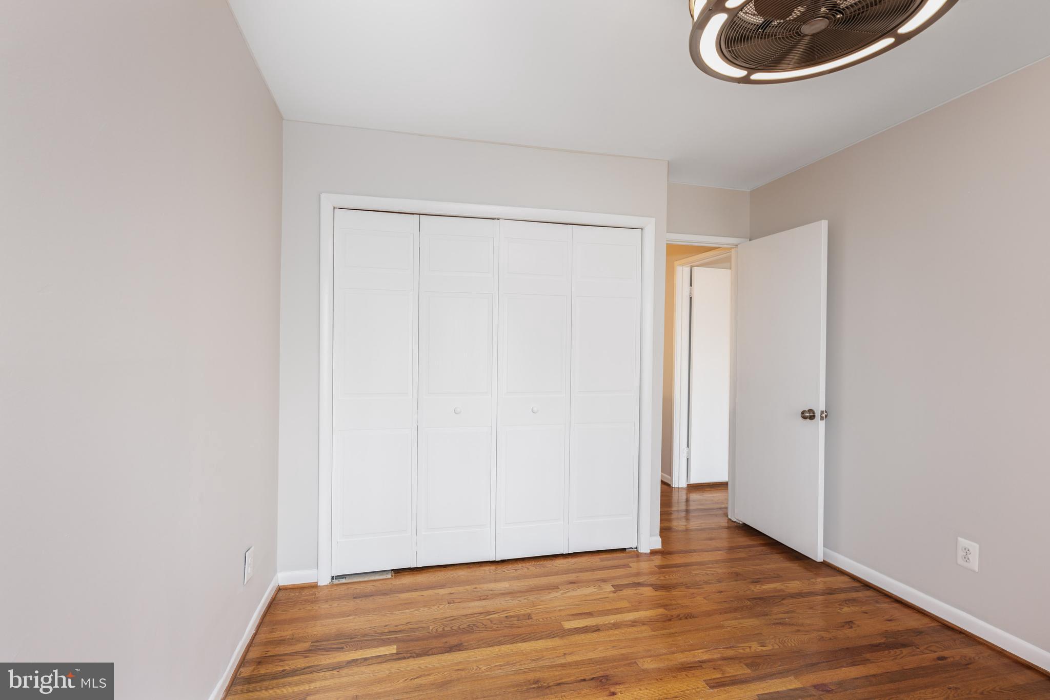 VILLAGE OF OAKLAND MILLS - Residential