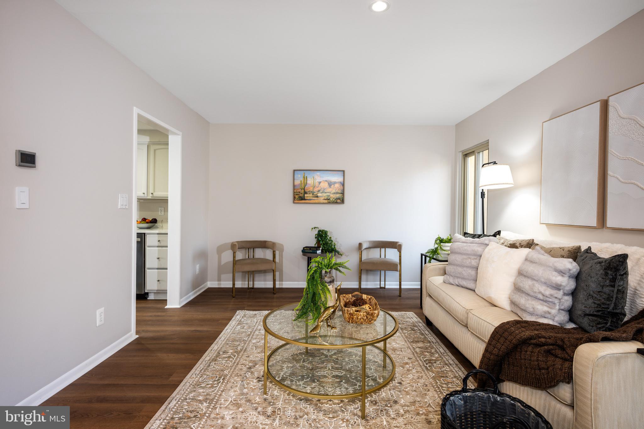 VILLAGE OF OAKLAND MILLS - Residential