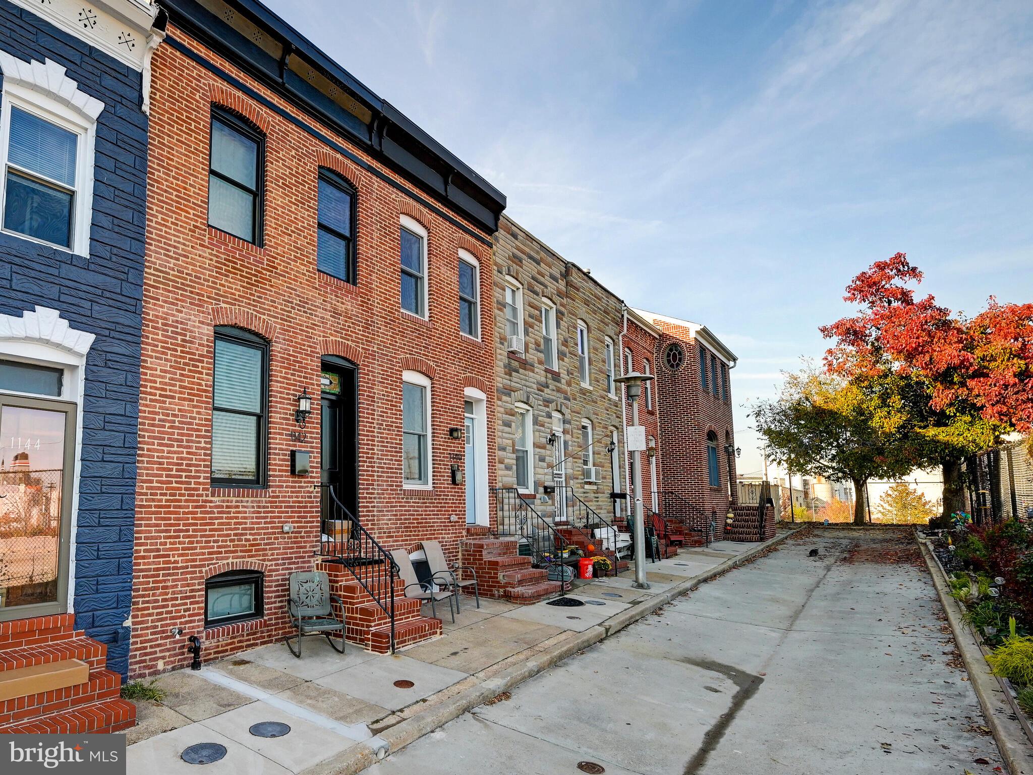 LOCUST POINT - Residential