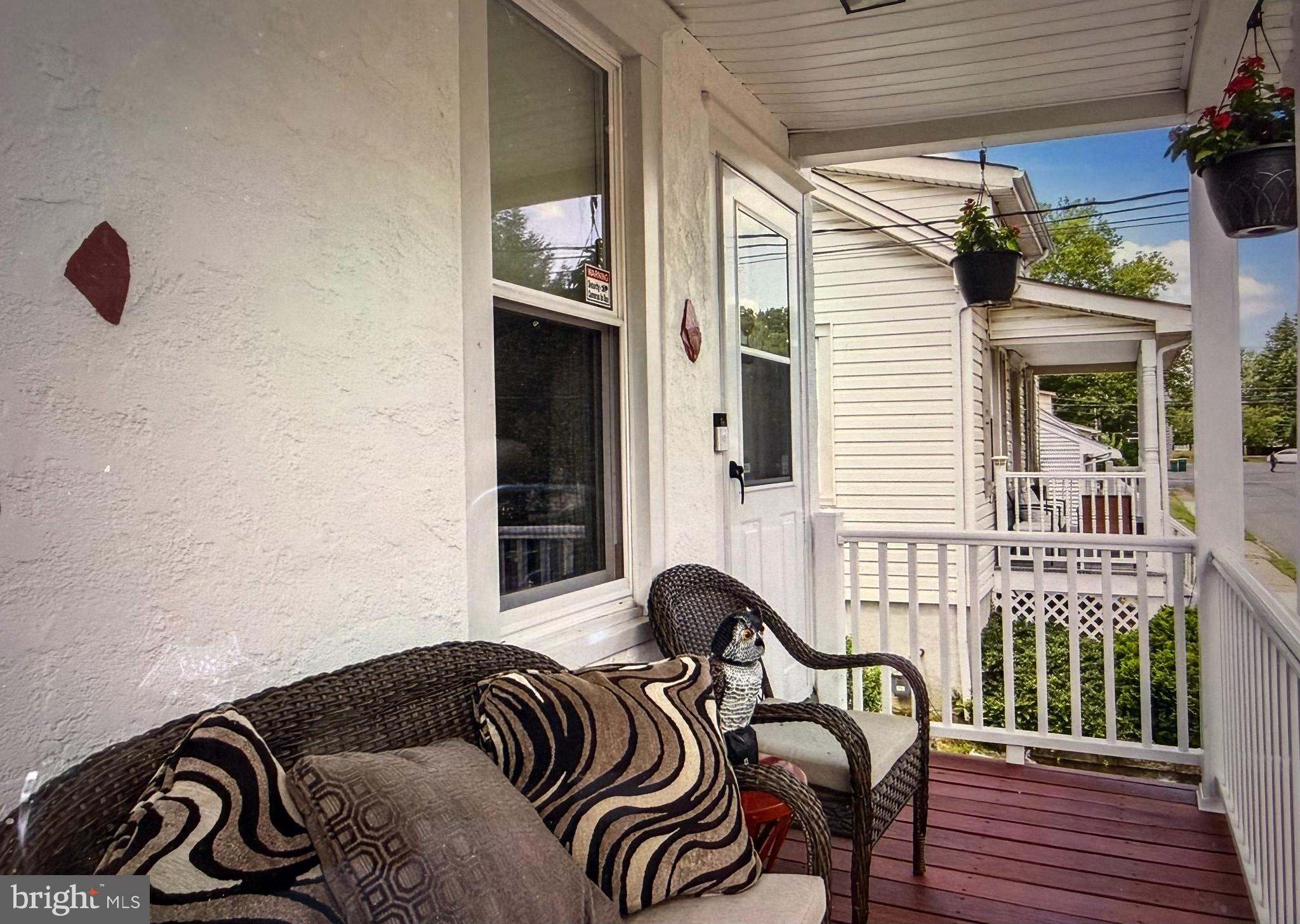 17 HAZELHURST AVENUE