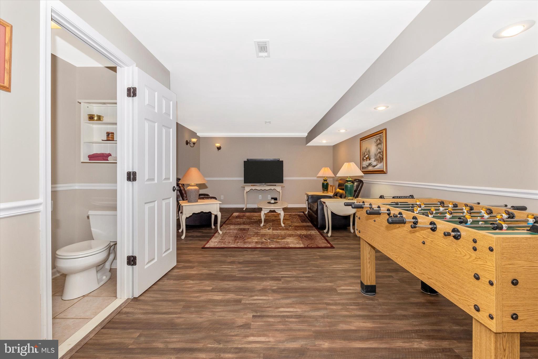 BRADFORD ESTATES - Residential