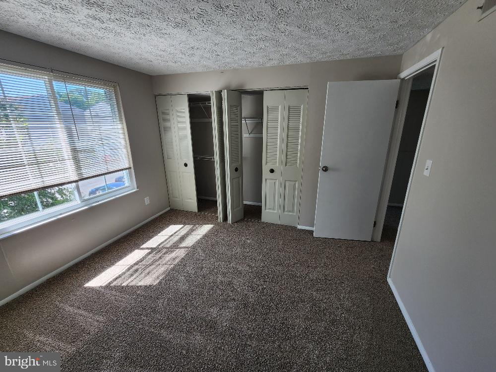 CHESTERFIELD - Residential Lease