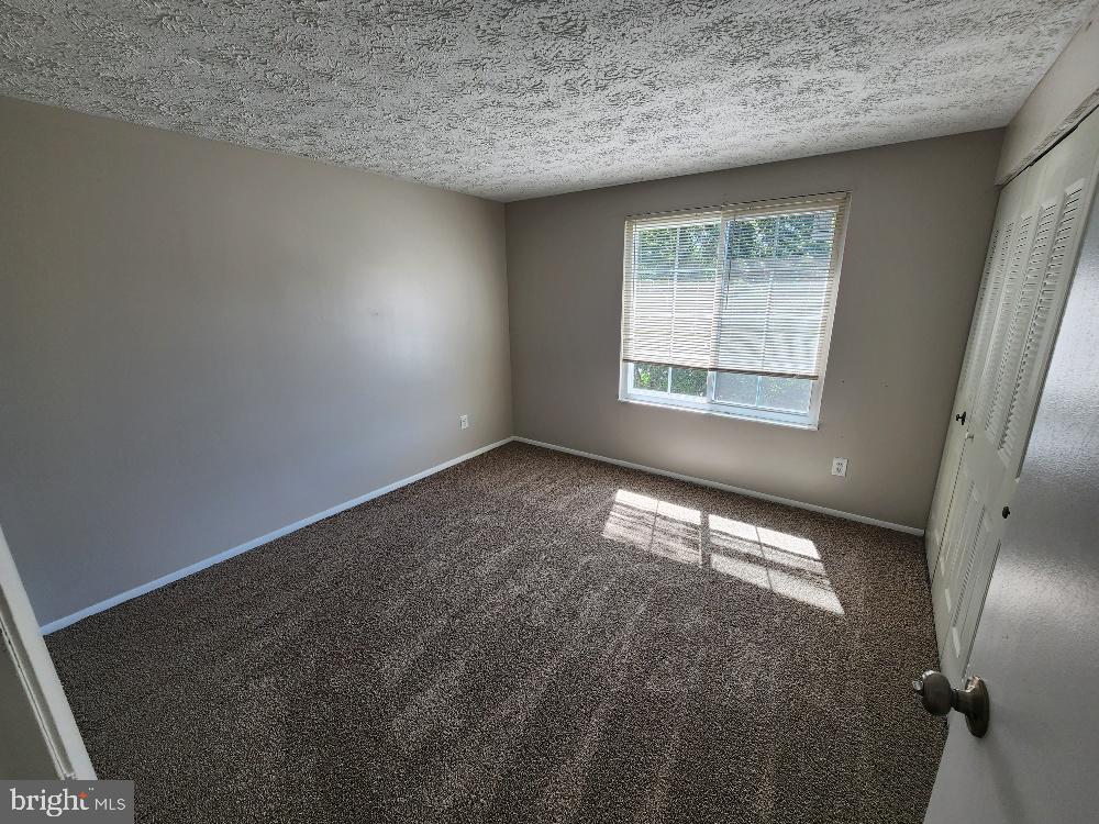 CHESTERFIELD - Residential Lease