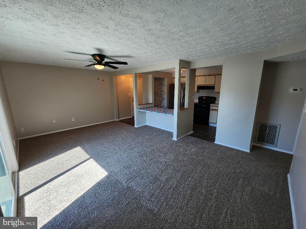 CHESTERFIELD - Residential Lease