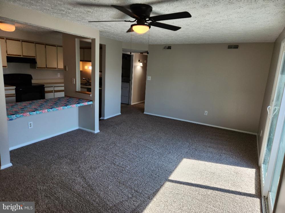 CHESTERFIELD - Residential Lease