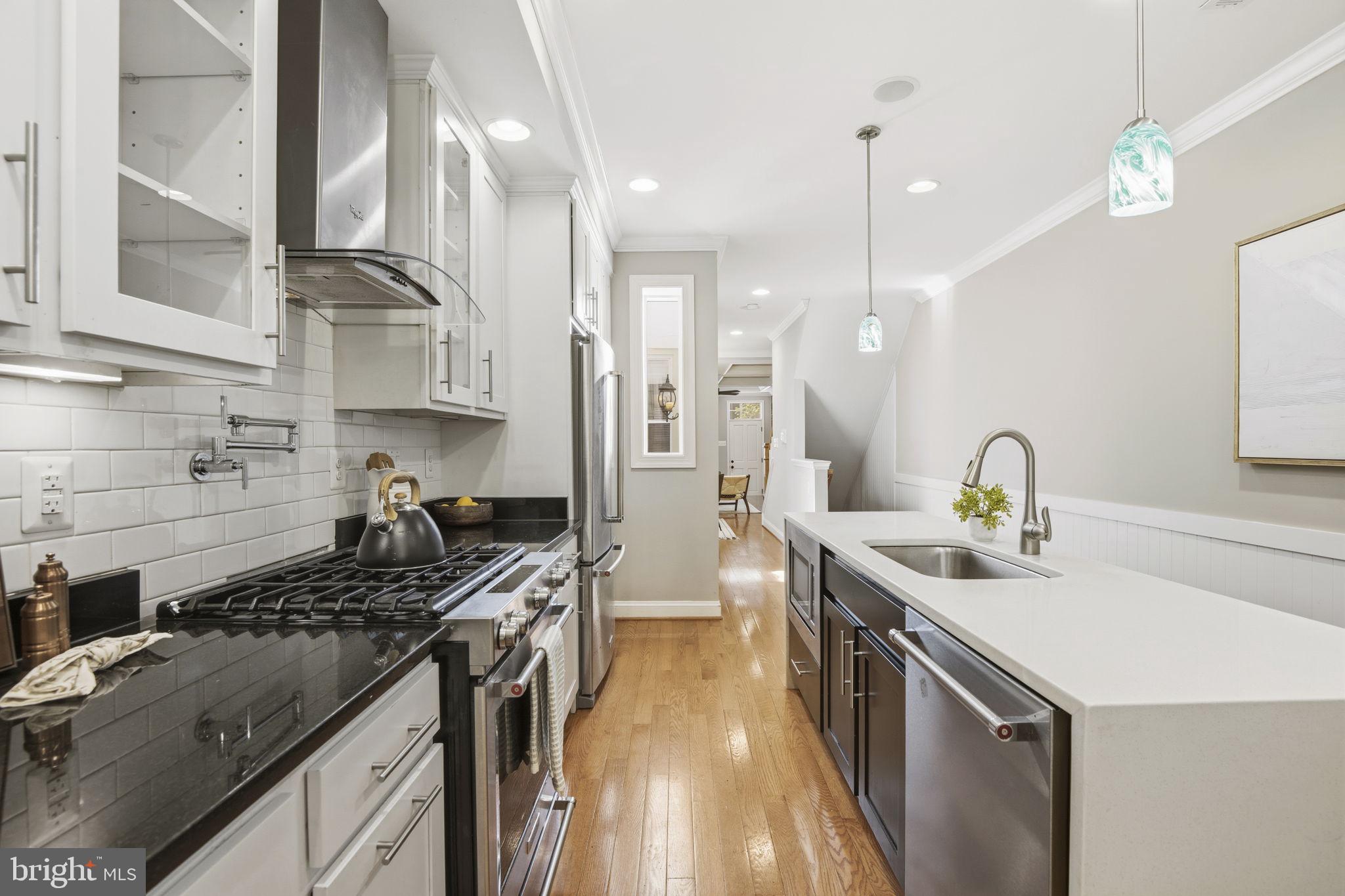 FEDERAL HILL HISTORIC DISTRICT - Residential