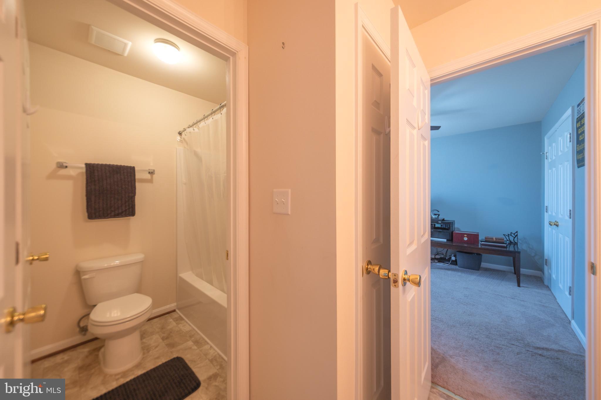 RIVERSIDE VILLAGE - Residential