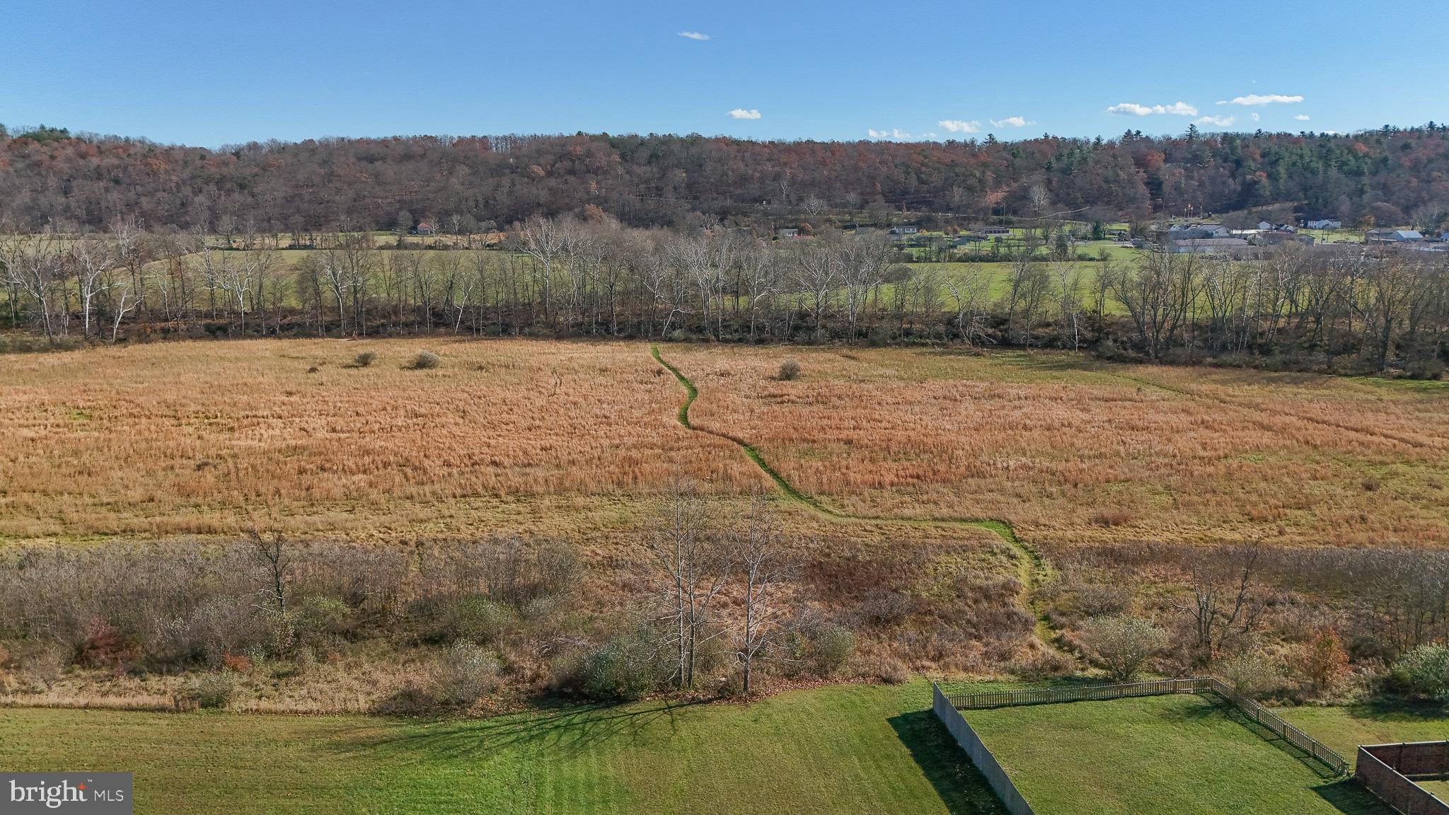 RIVERSIDE VILLAGE - Residential