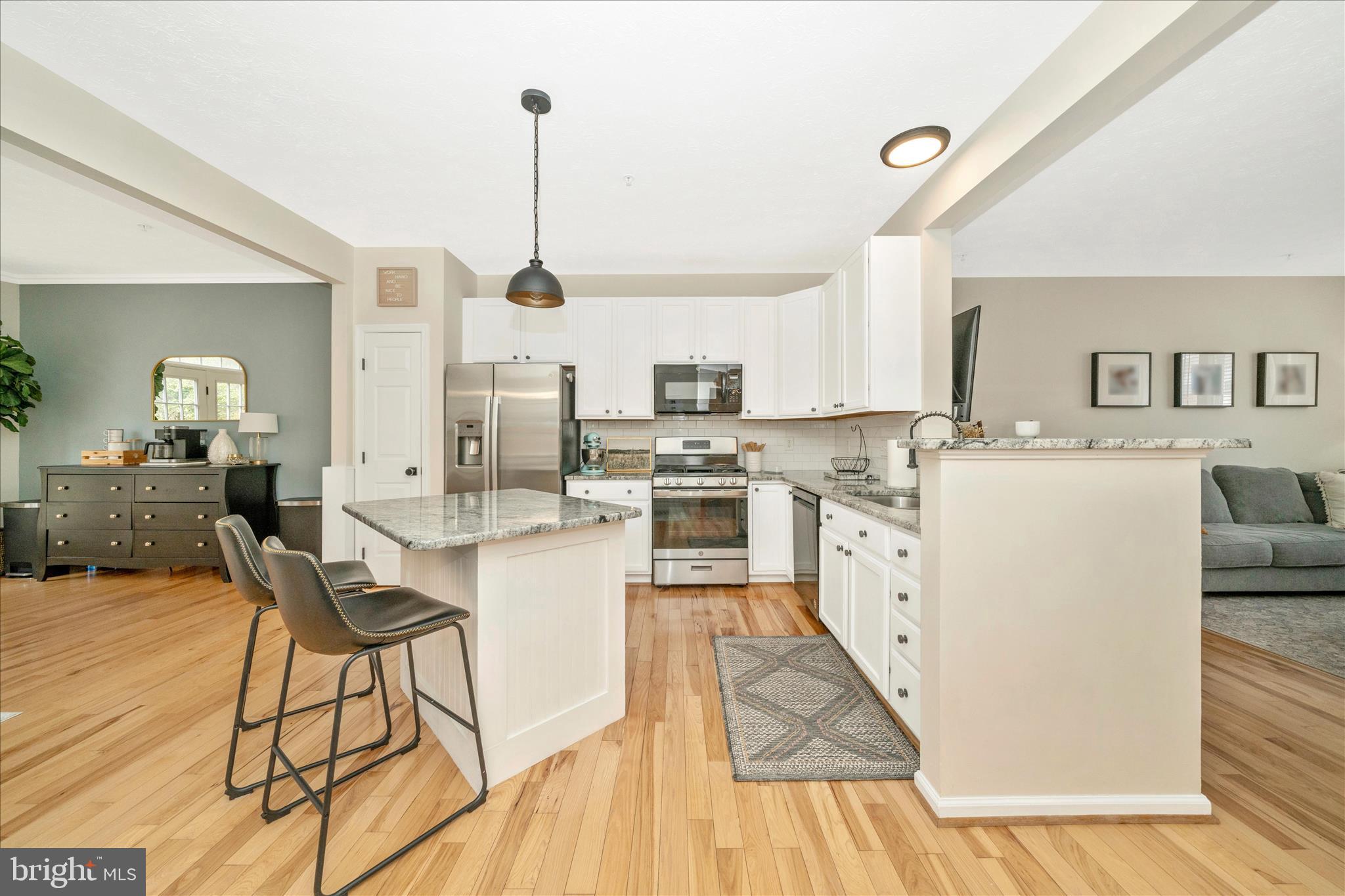 PINEY ORCHARD - Residential