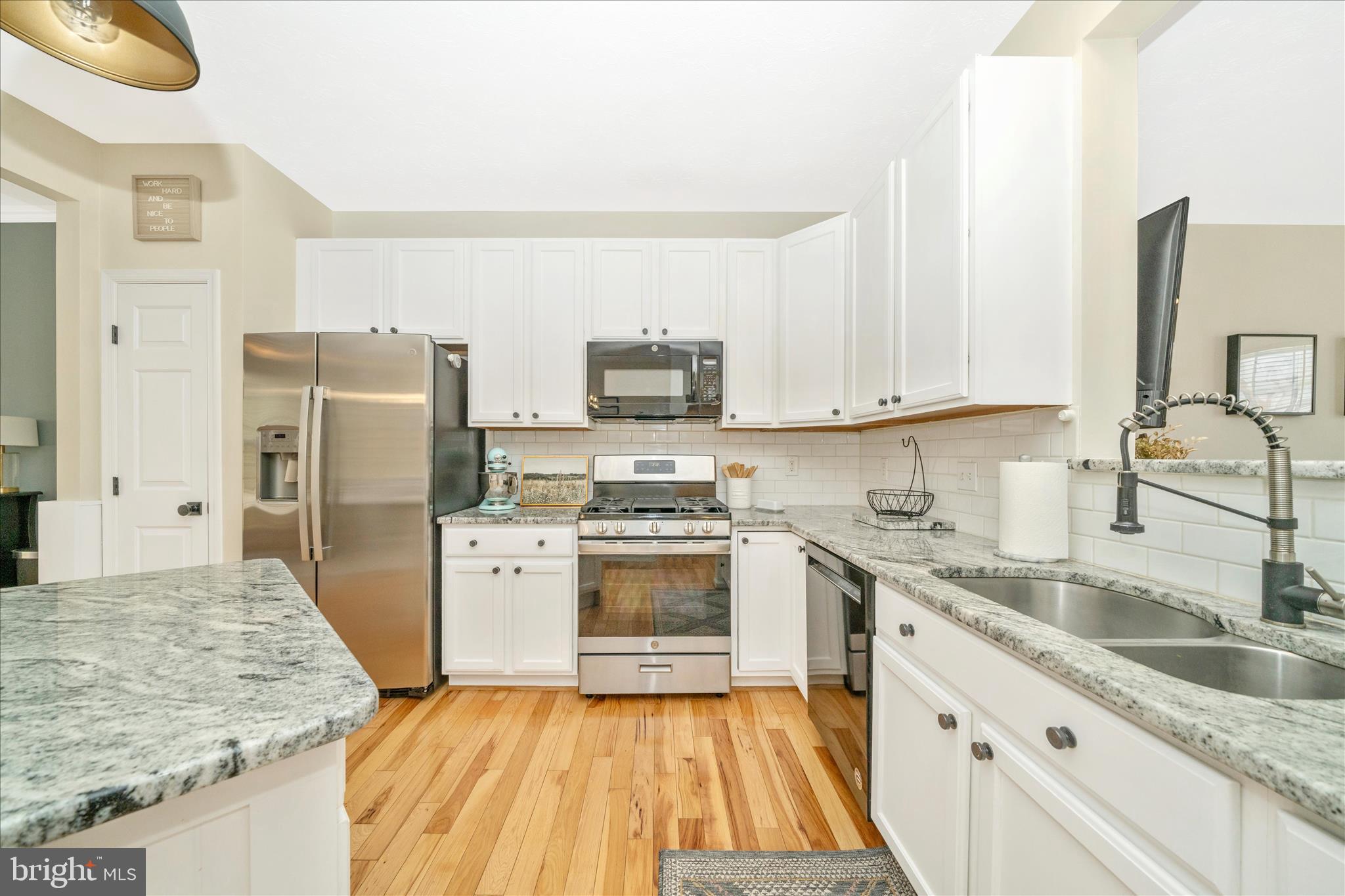 PINEY ORCHARD - Residential