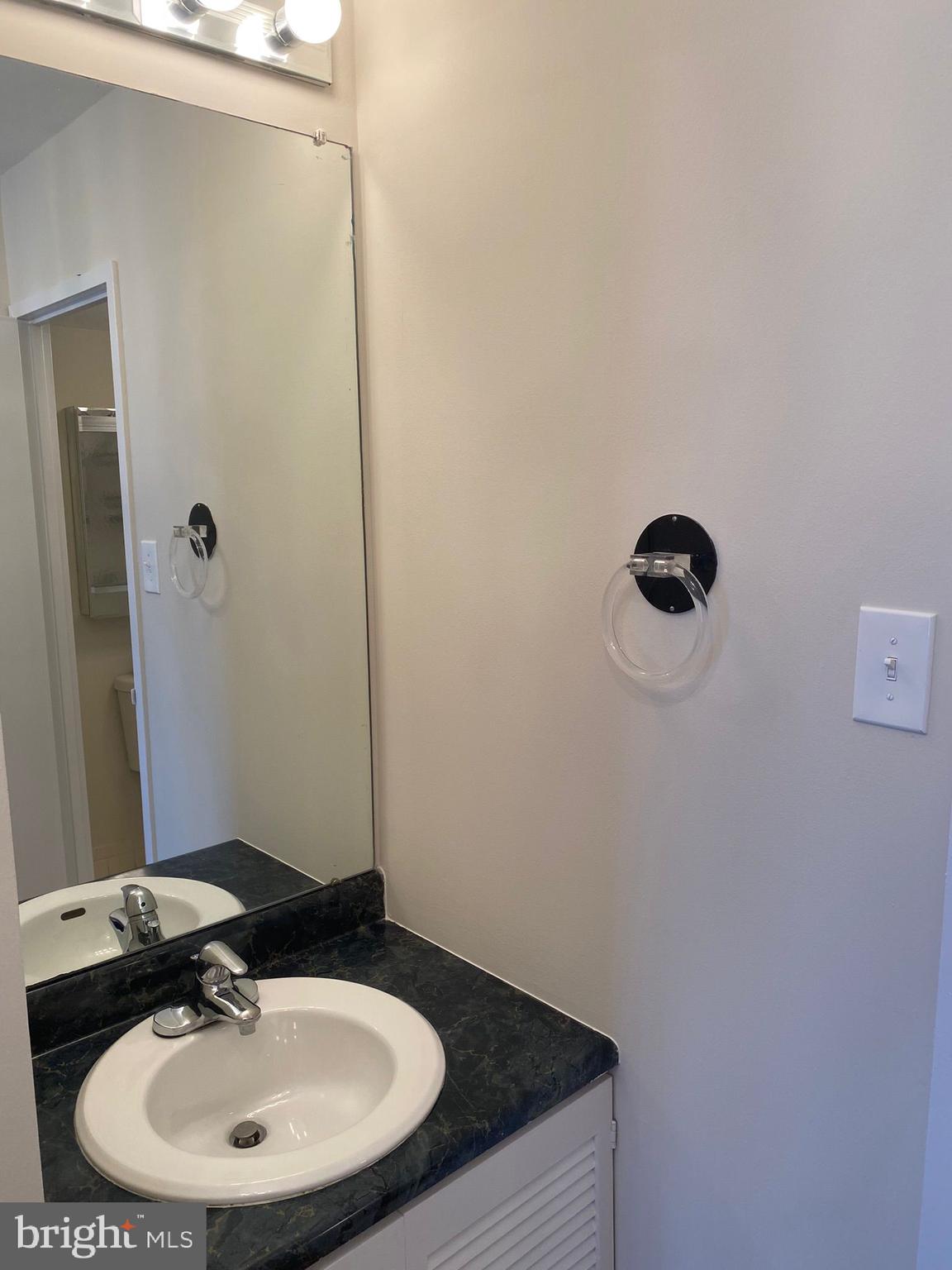 RHAWNHURST - Residential Lease