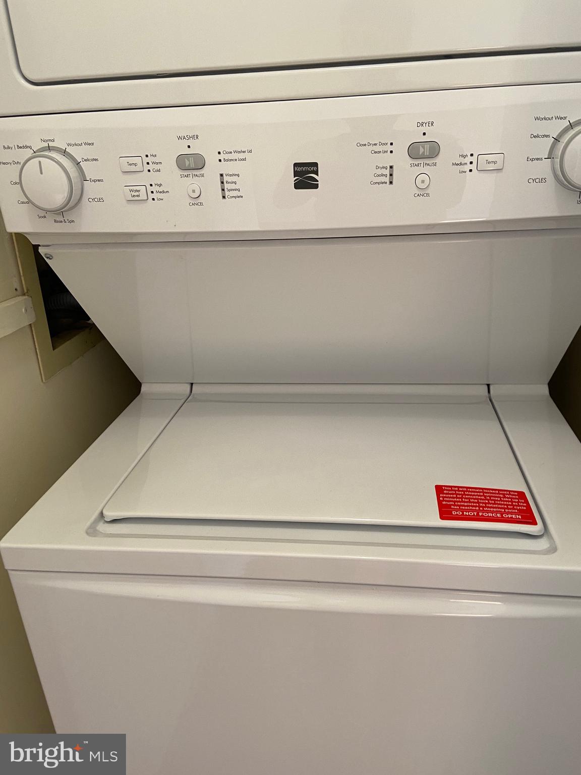 ROLLING RIDGE - Residential Lease