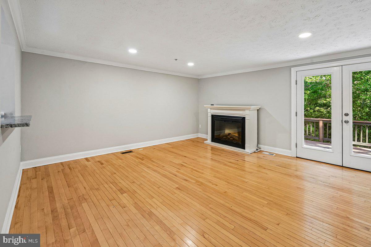 1214 SEMINOLE DRIVE