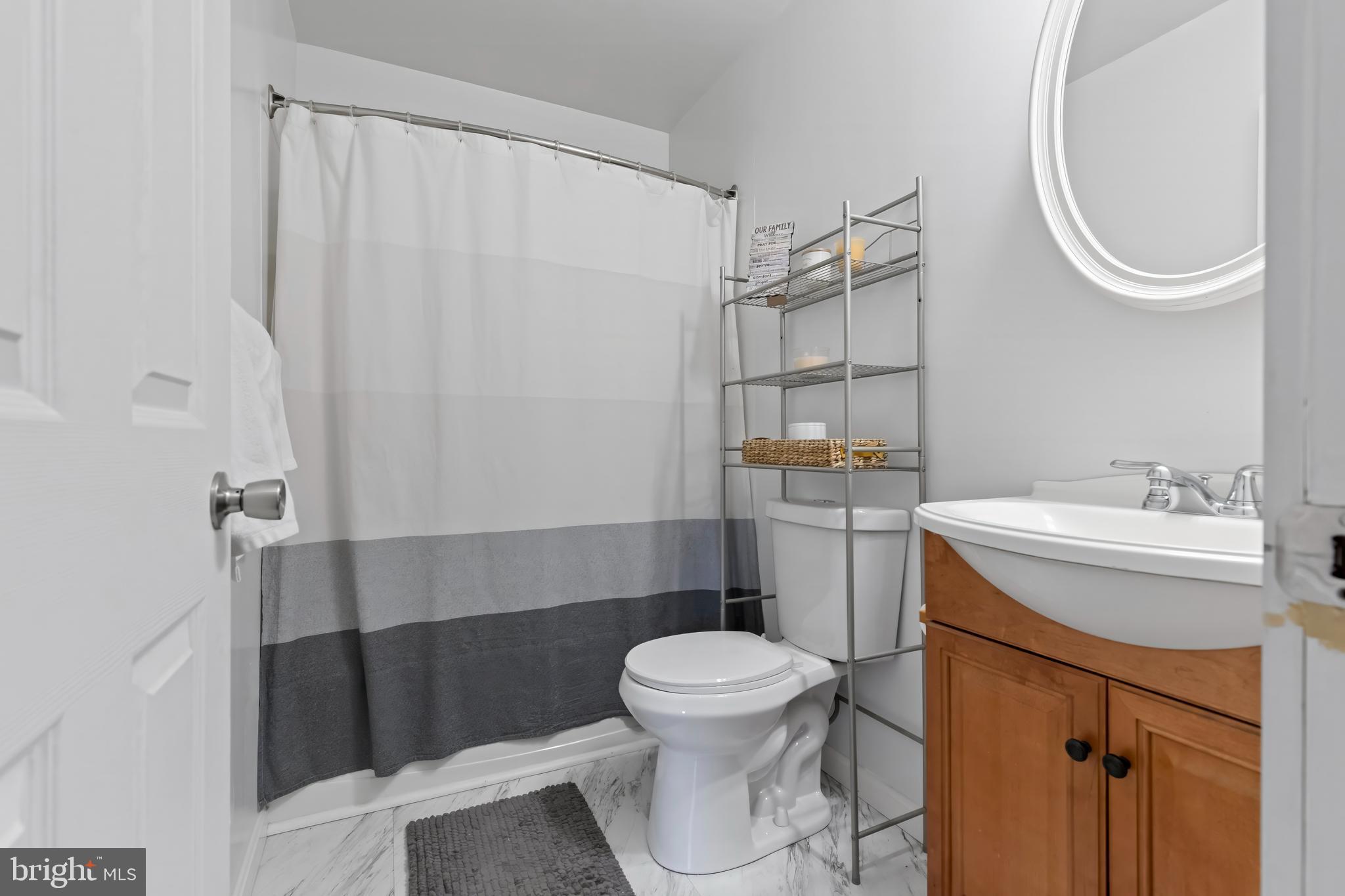 SUBURBIA - Residential