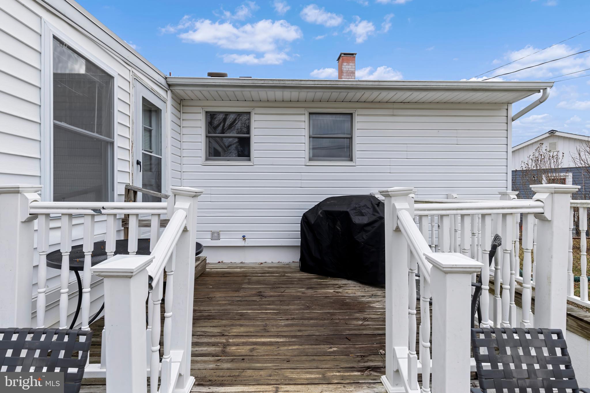 SUBURBIA - Residential