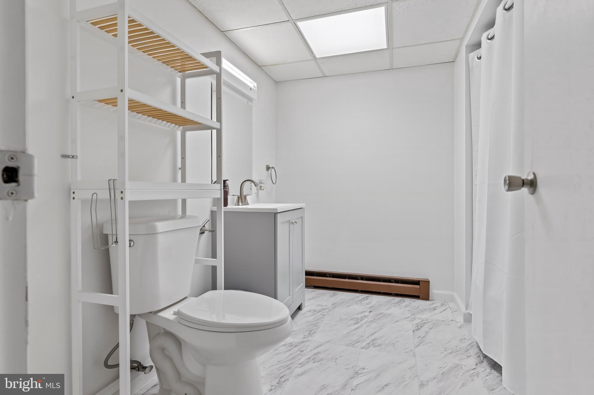 SUBURBIA - Residential