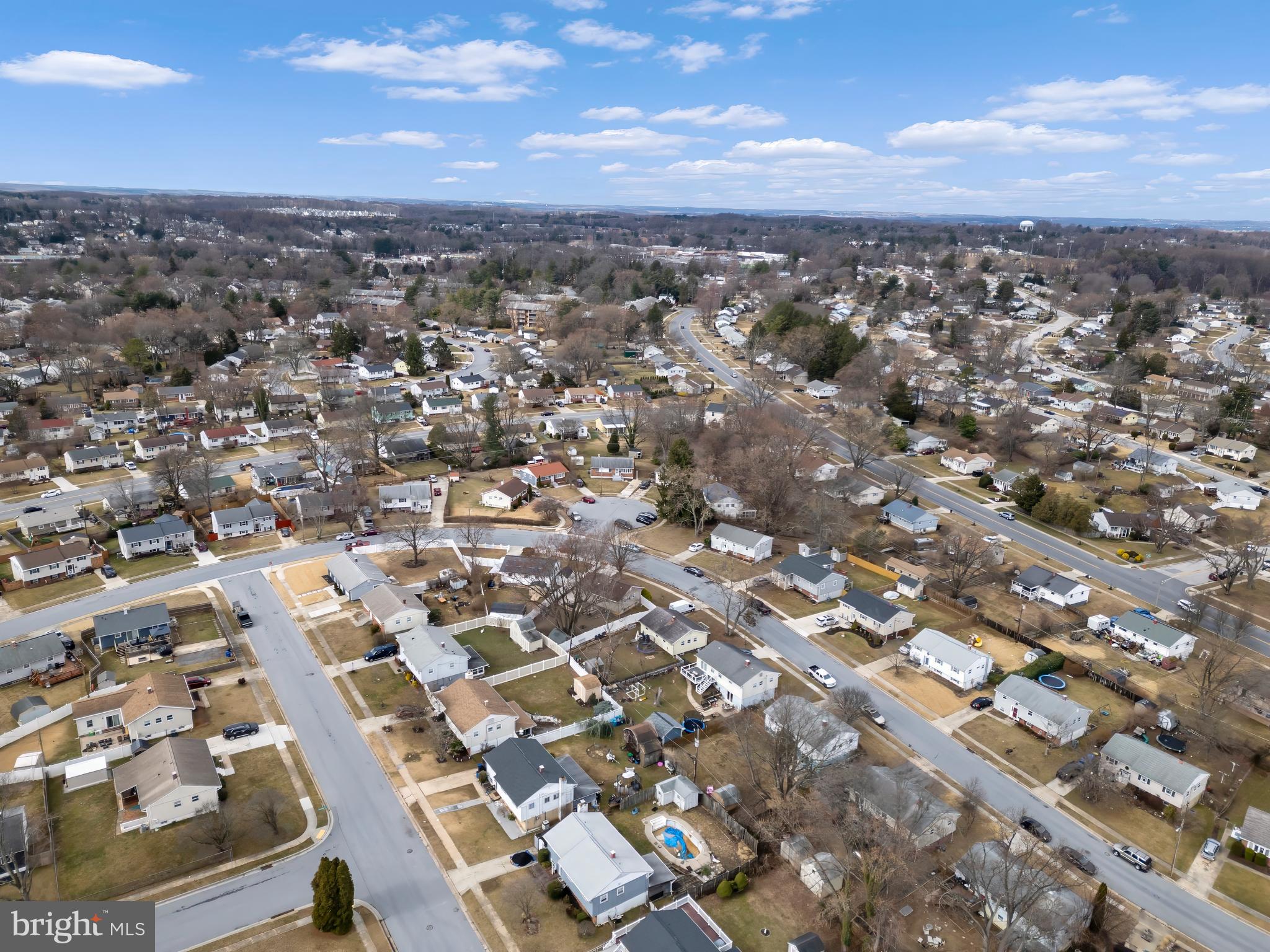 SUBURBIA - Residential