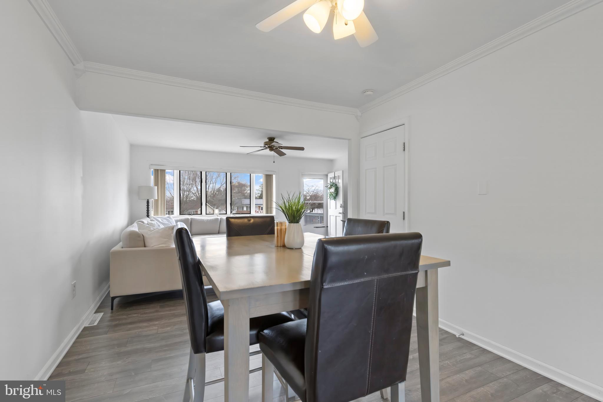 SUBURBIA - Residential