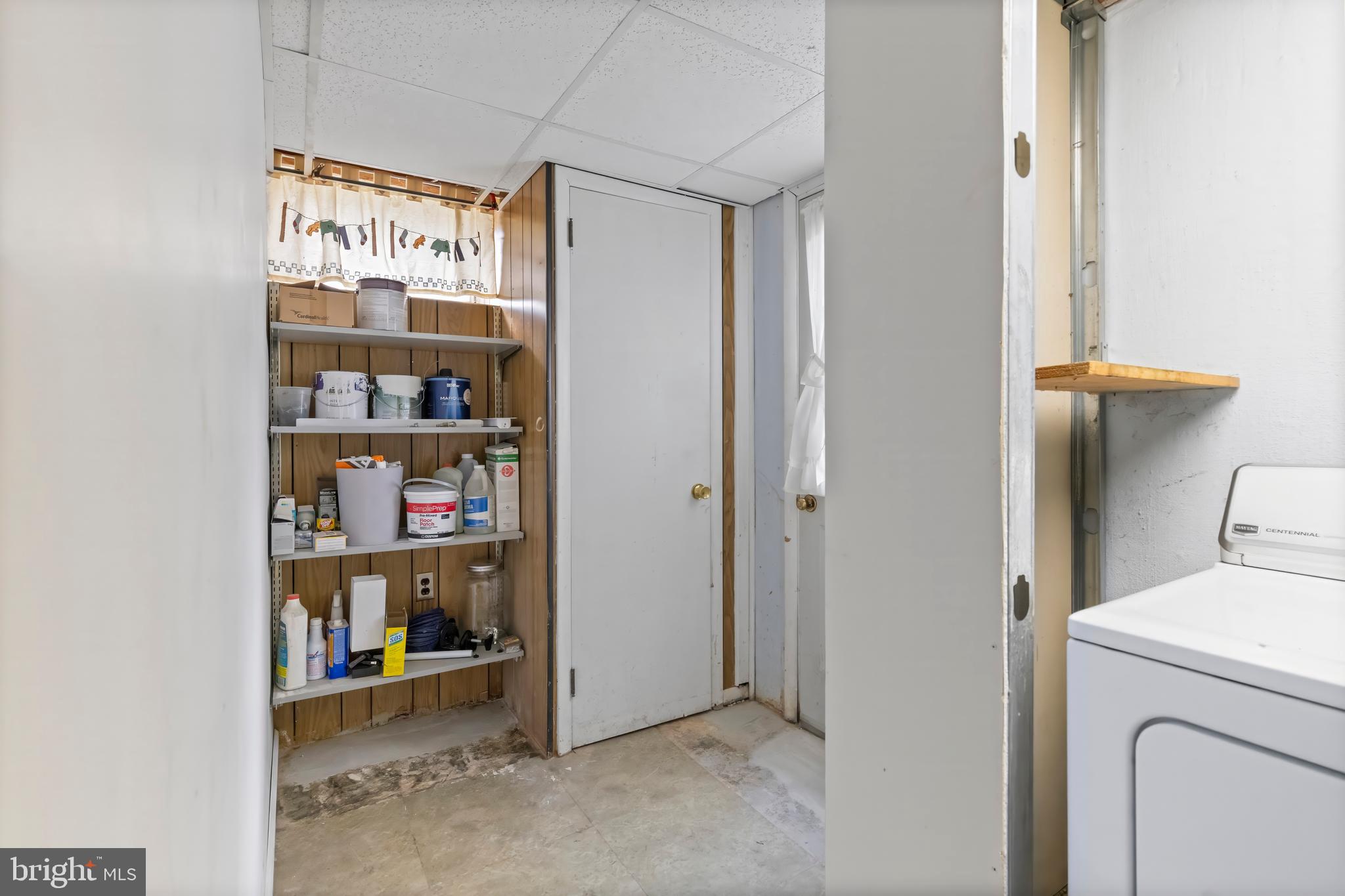 SUBURBIA - Residential