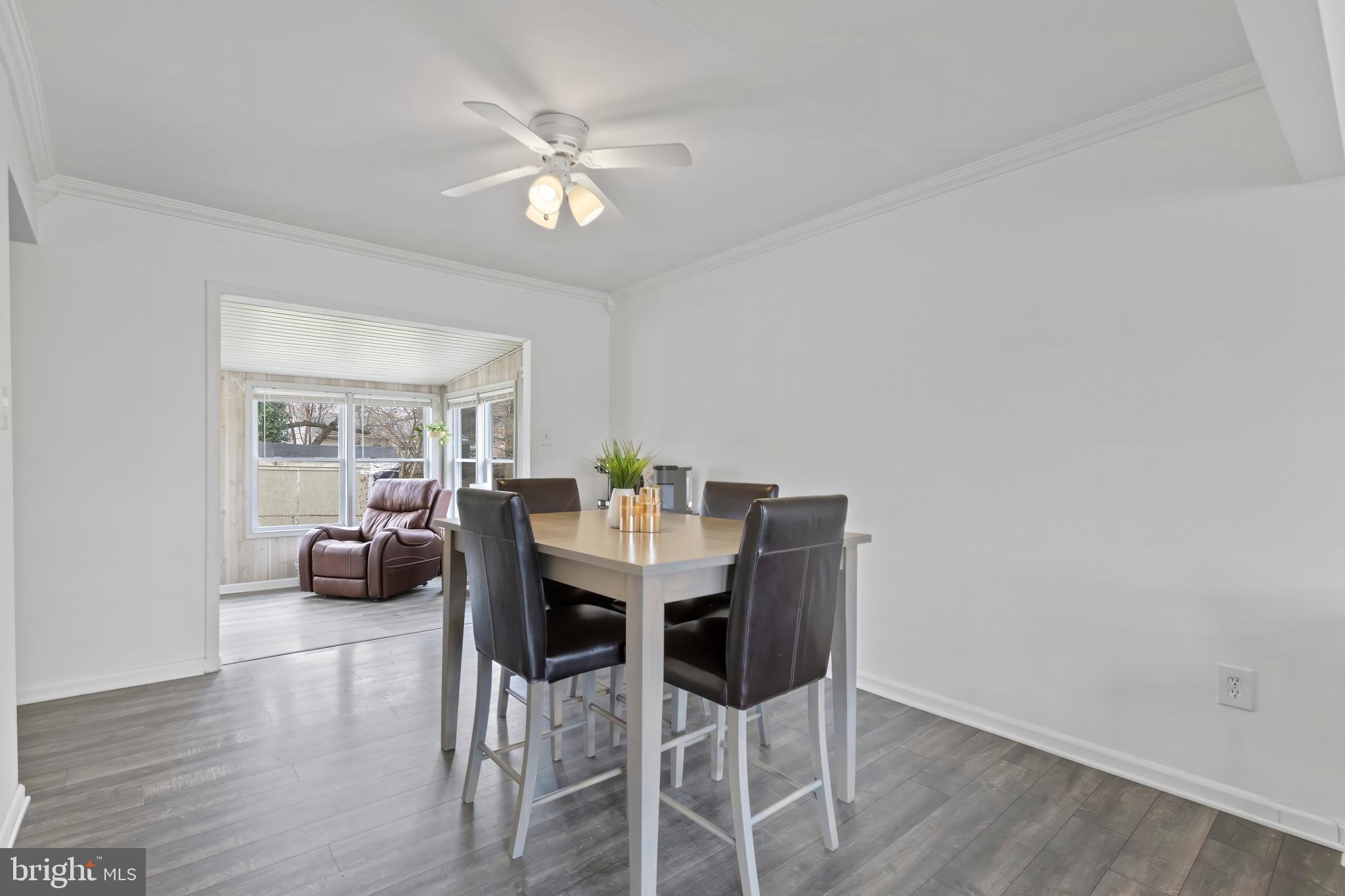 SUBURBIA - Residential