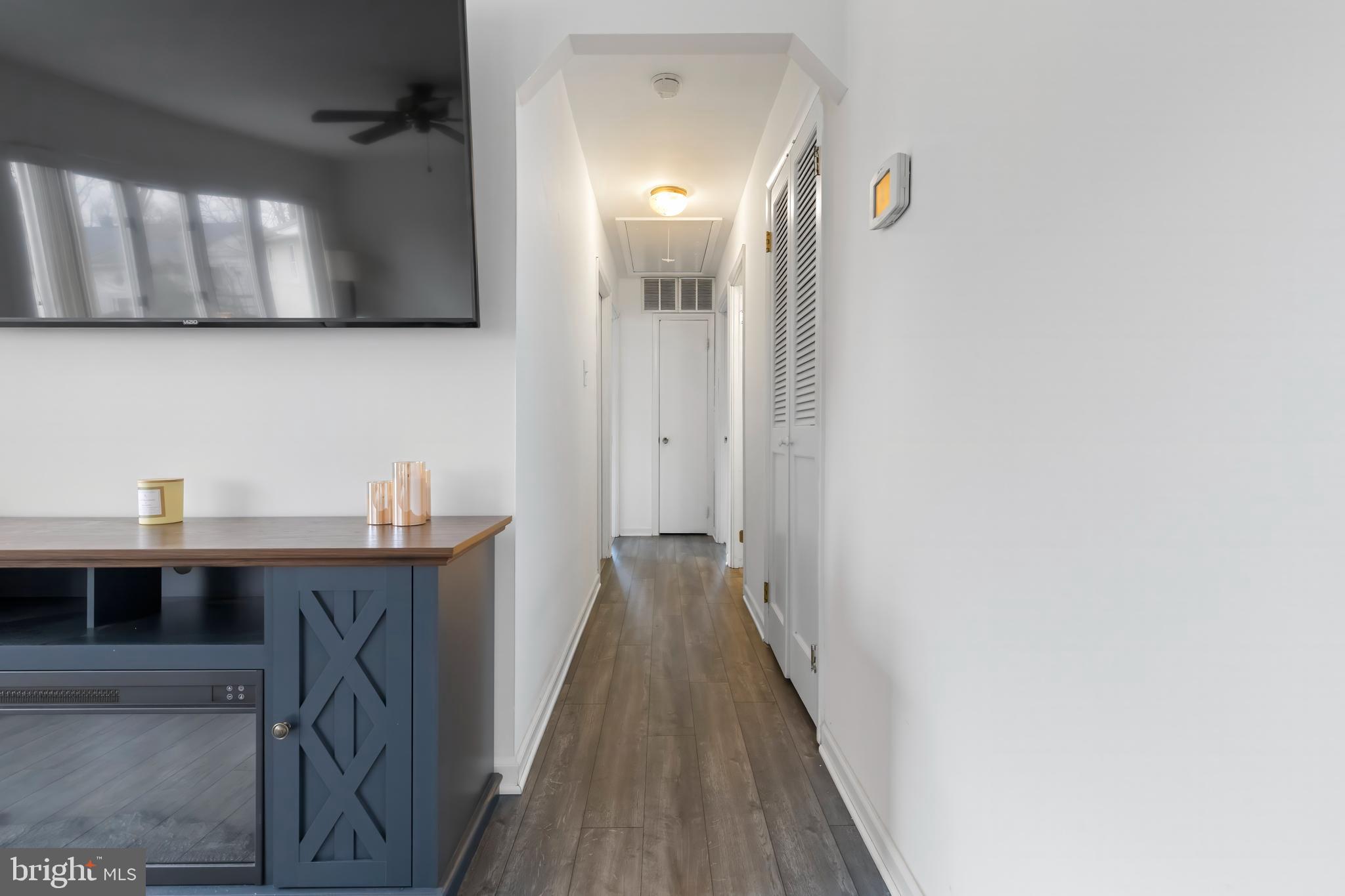 SUBURBIA - Residential