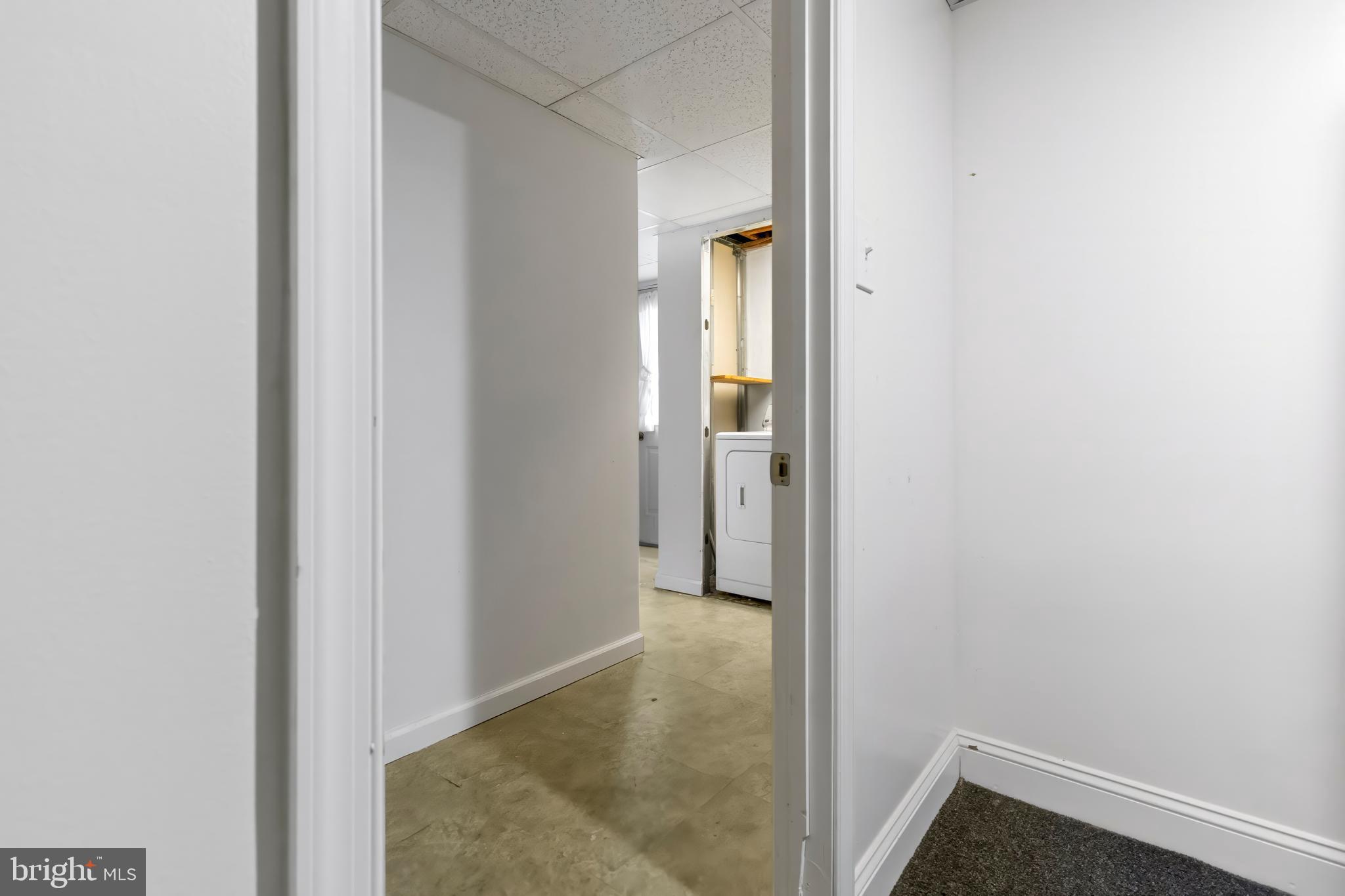 SUBURBIA - Residential