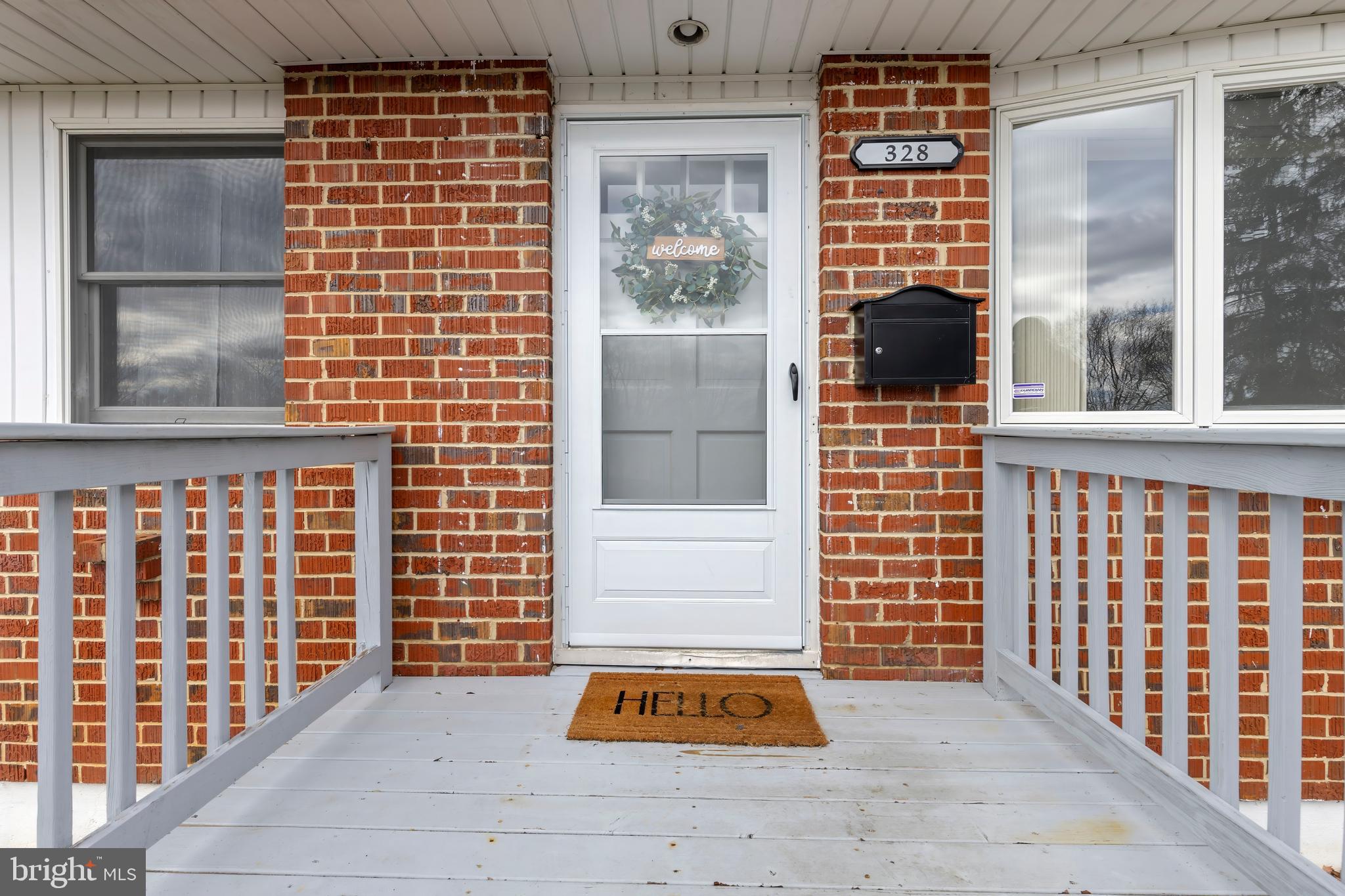 SUBURBIA - Residential