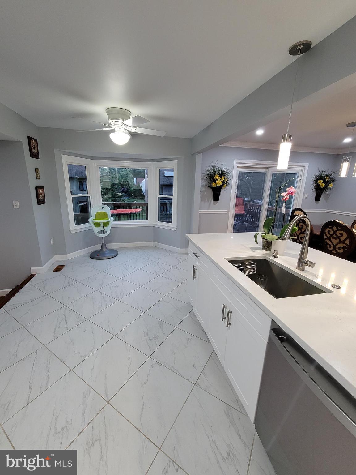 PLEASANT VALLEY - Residential Lease