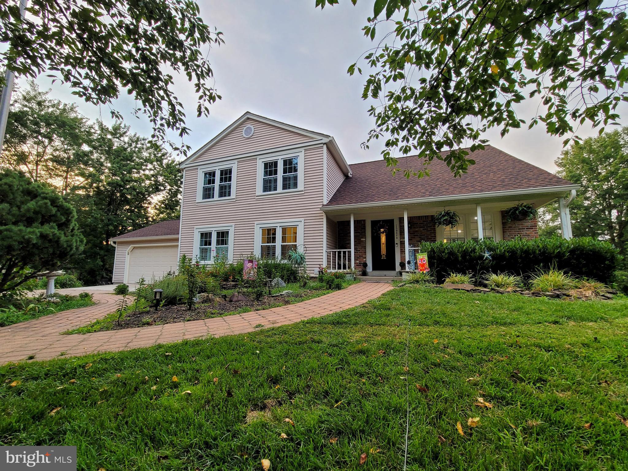 PLEASANT VALLEY - Residential Lease