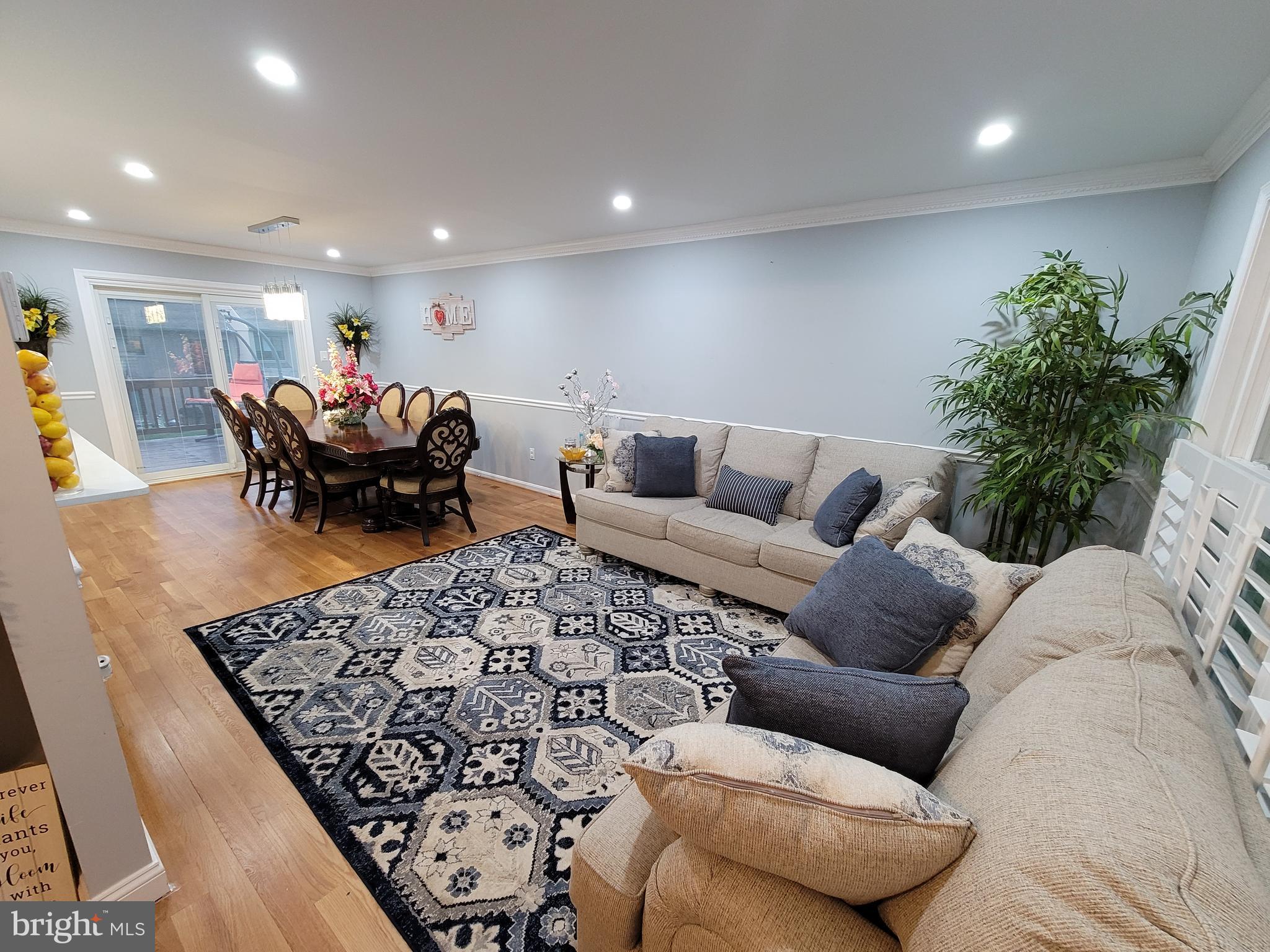 PLEASANT VALLEY - Residential Lease