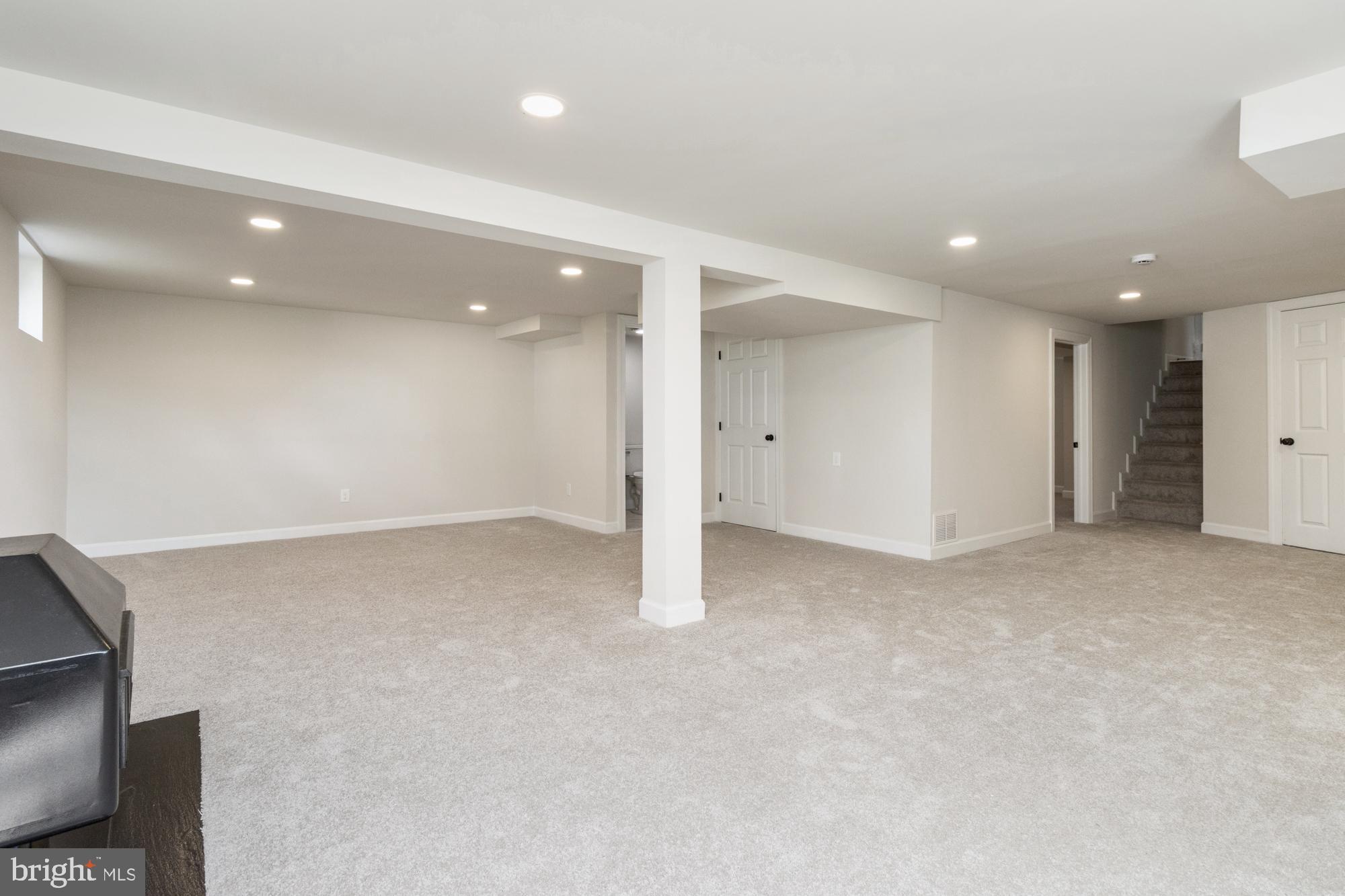 HARRIS ACRES - Residential