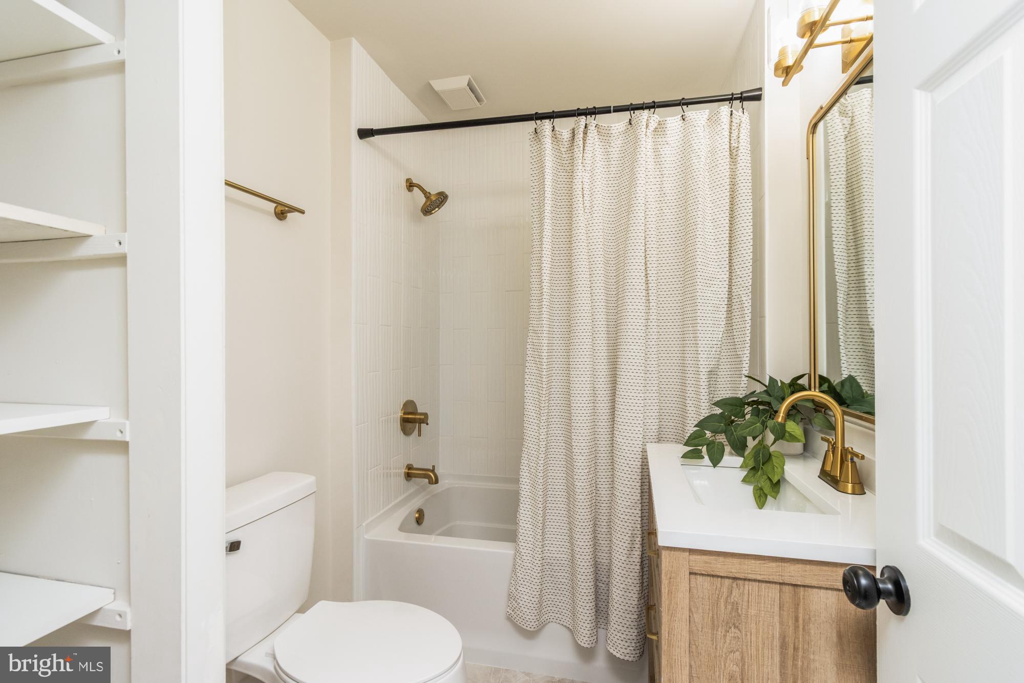 HARRIS ACRES - Residential
