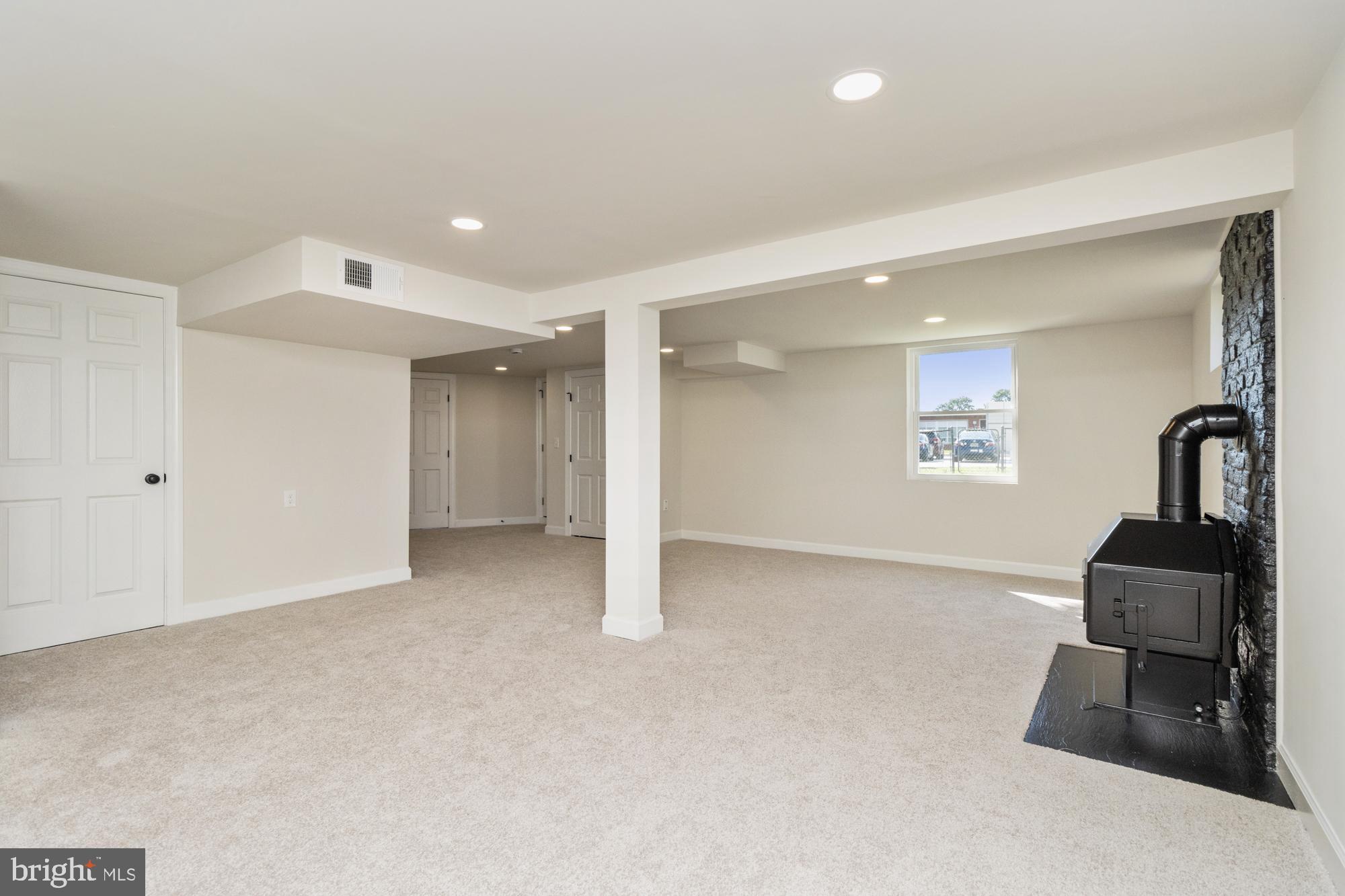 HARRIS ACRES - Residential