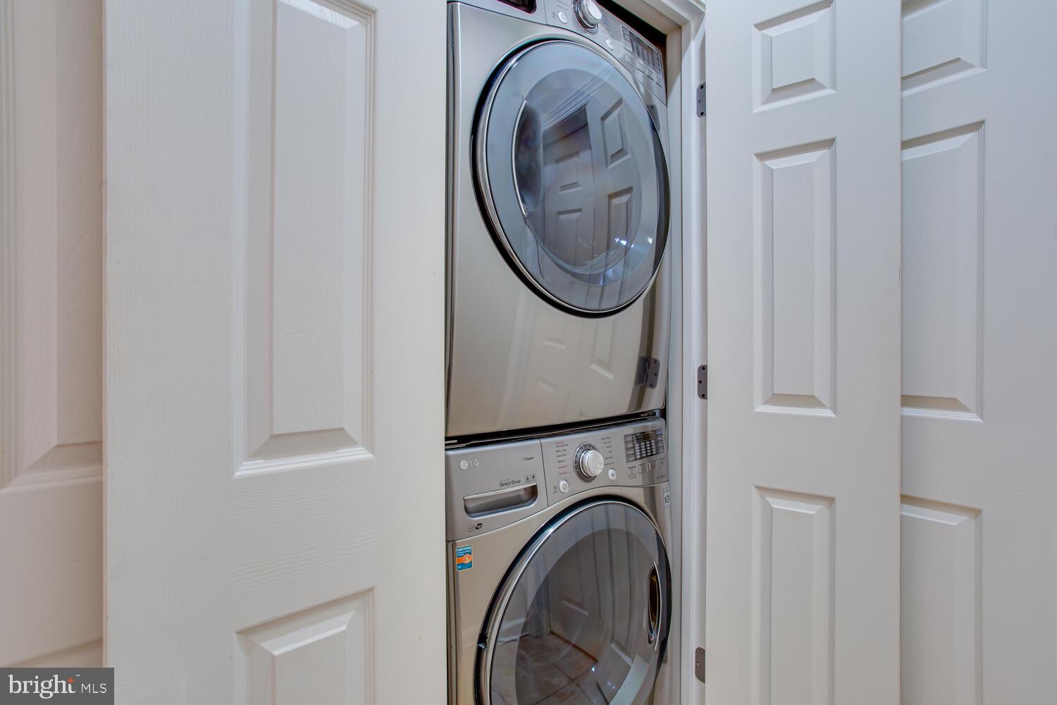 RIVER CLUB 1 AT BELMONT - Residential