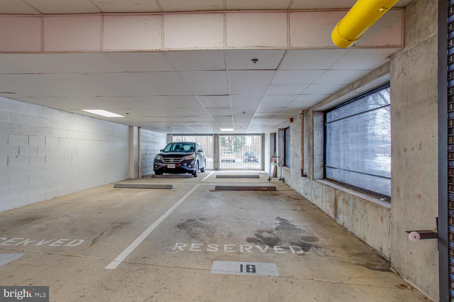 RIVER CLUB 1 AT BELMONT - Residential