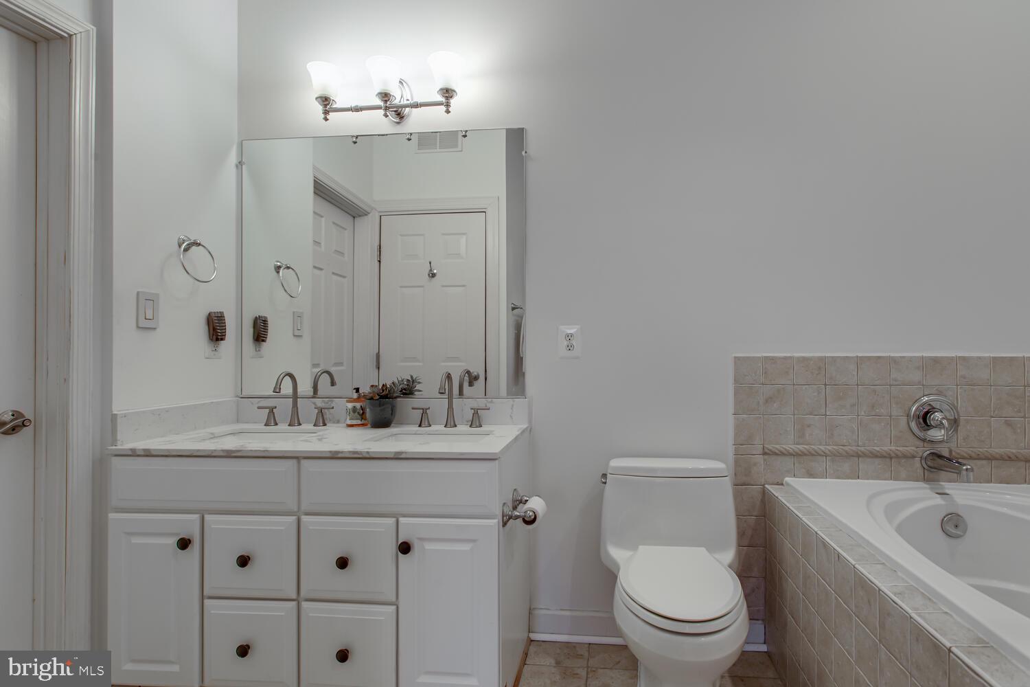 RIVER CLUB 1 AT BELMONT - Residential