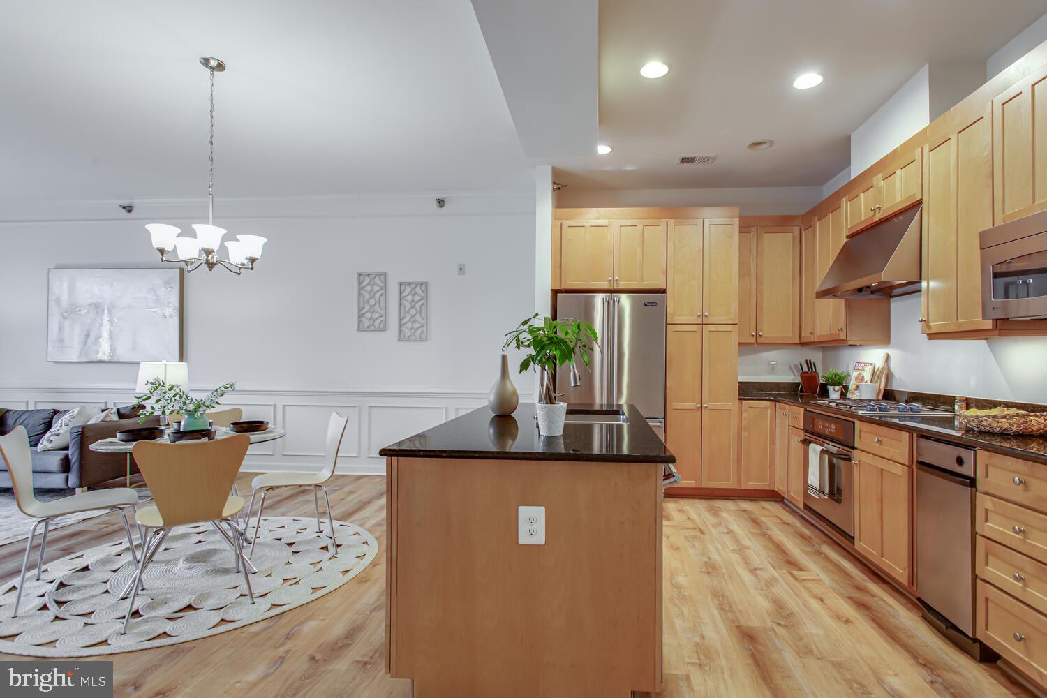 RIVER CLUB 1 AT BELMONT - Residential