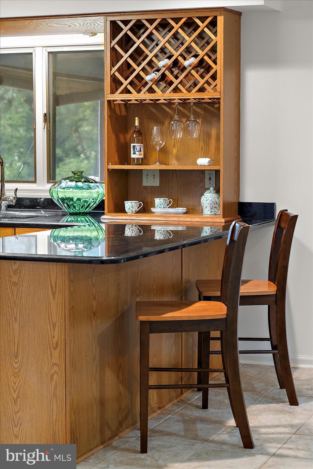 GOLF CLUB SHORES III - Residential