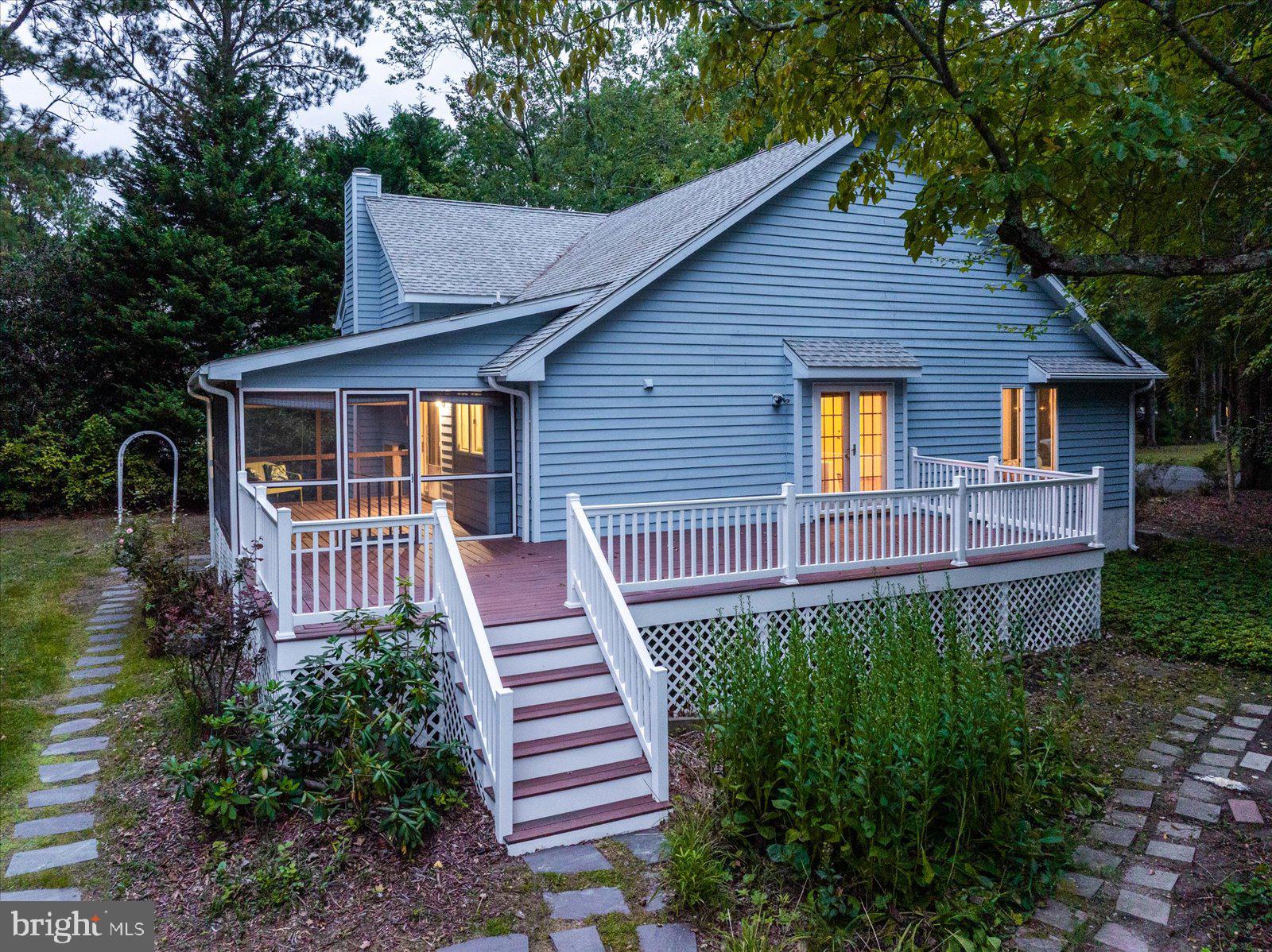 GOLF CLUB SHORES III - Residential