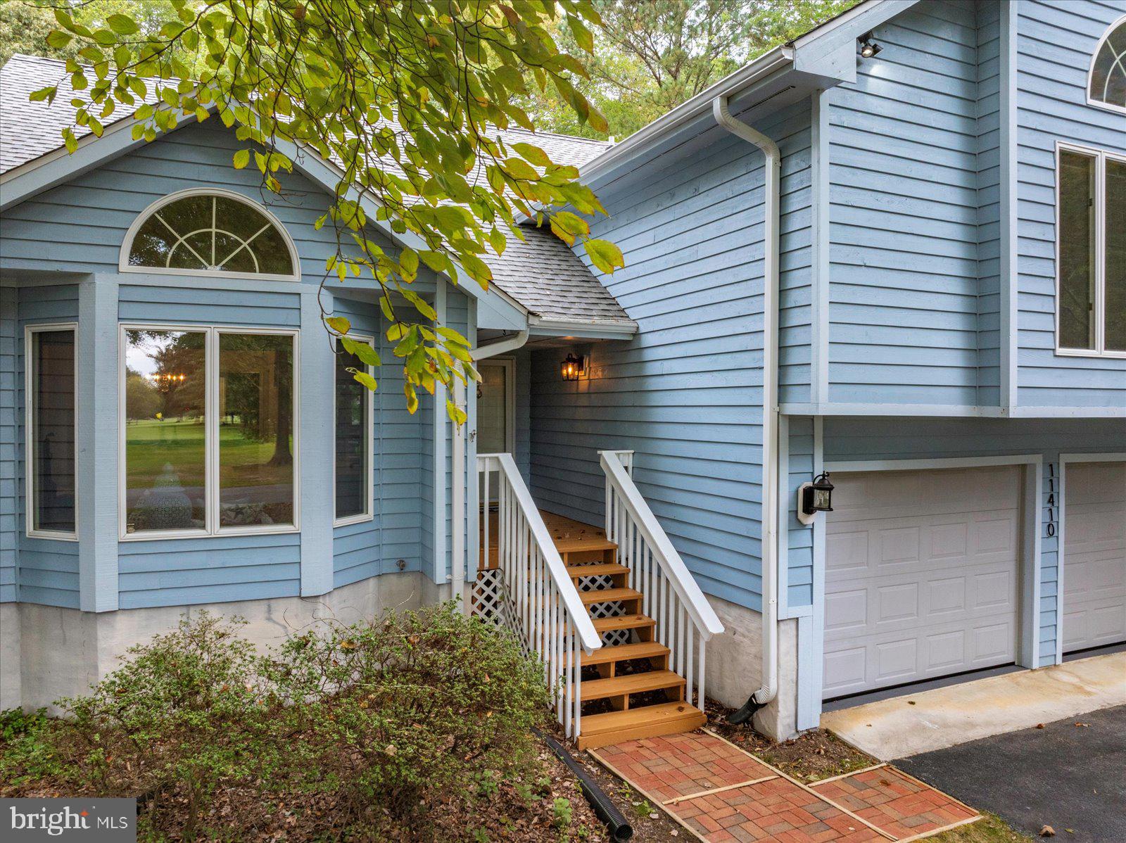 GOLF CLUB SHORES III - Residential