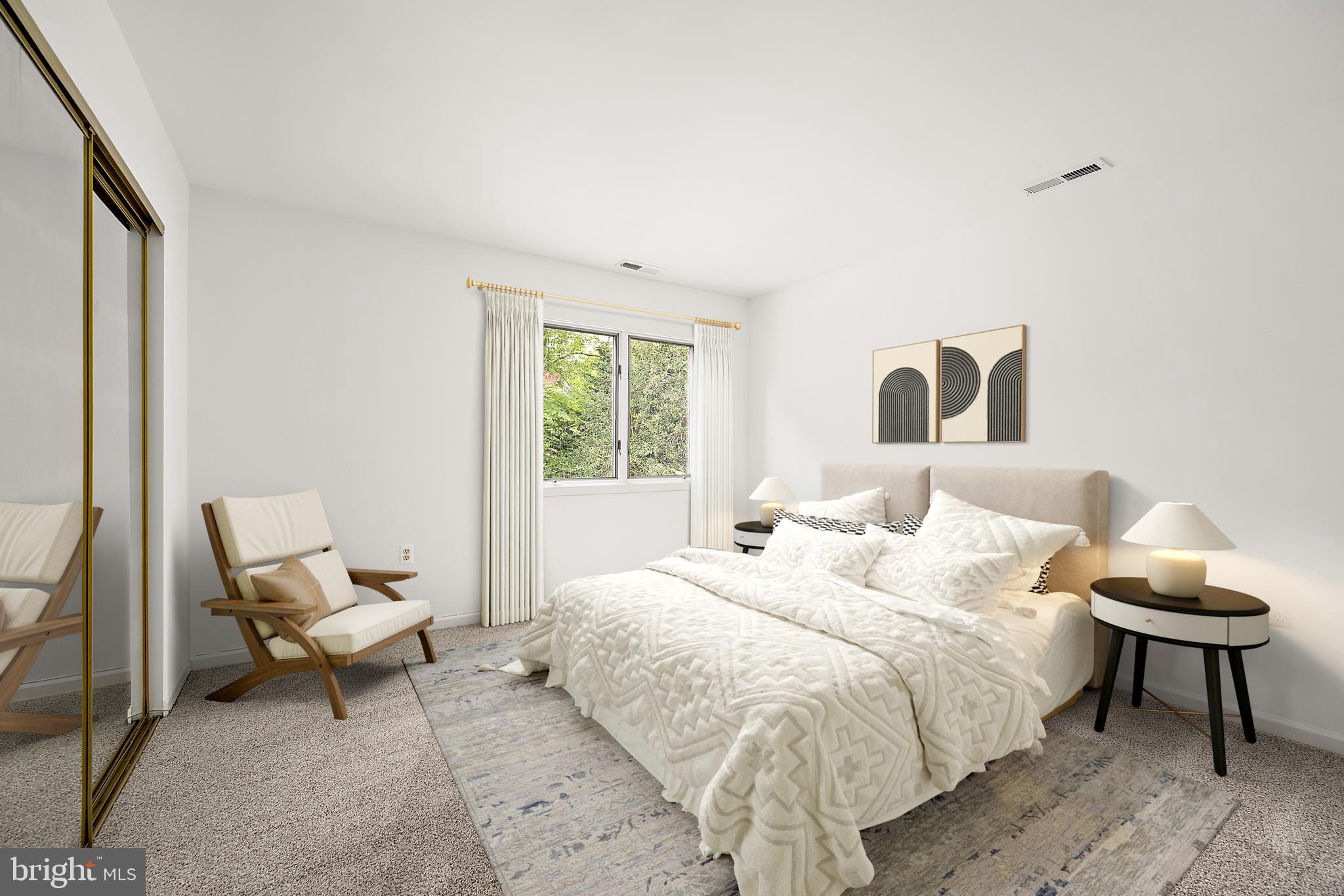 GOLF CLUB SHORES III - Residential